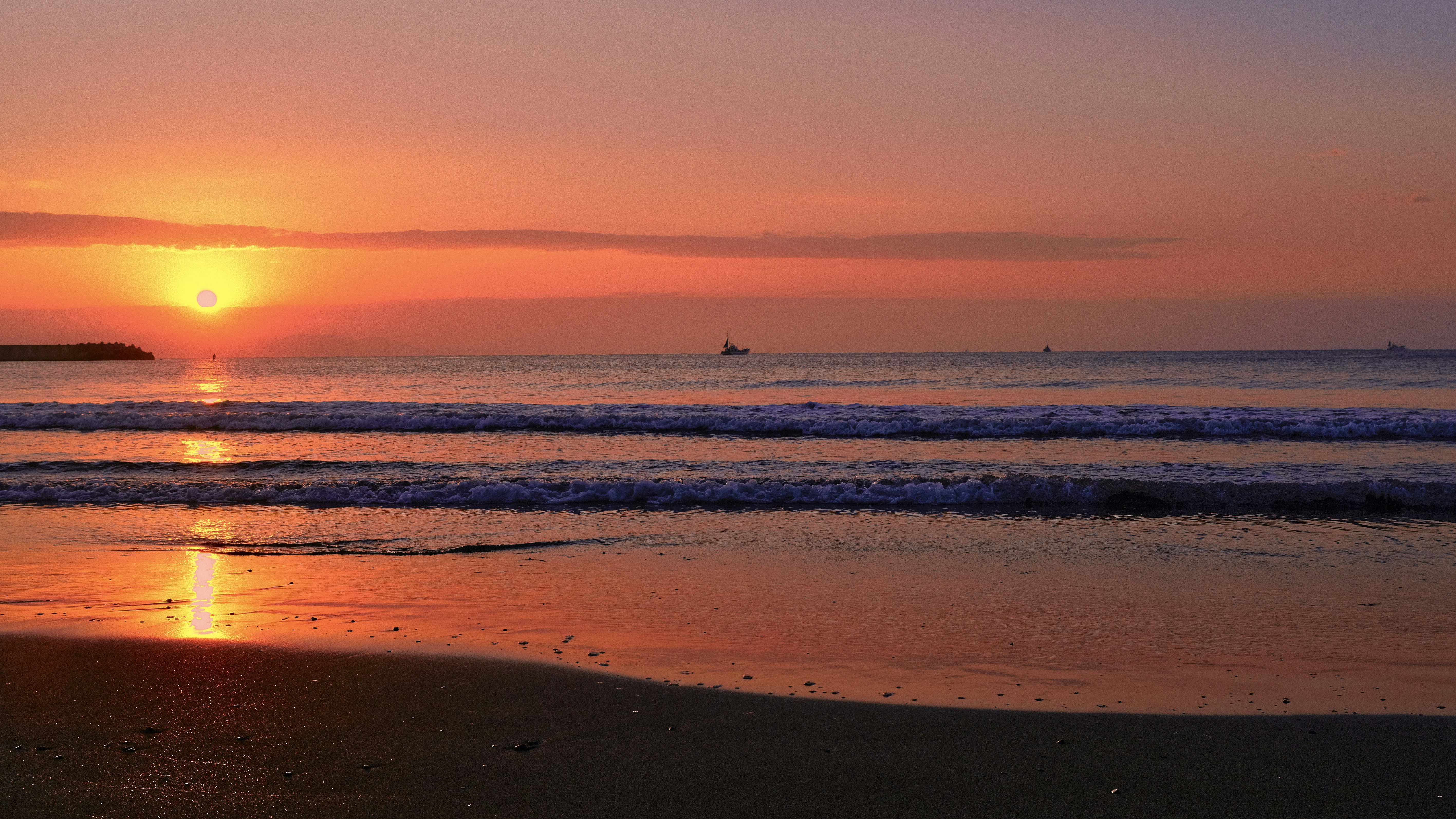 Photo by shadrinaizzati