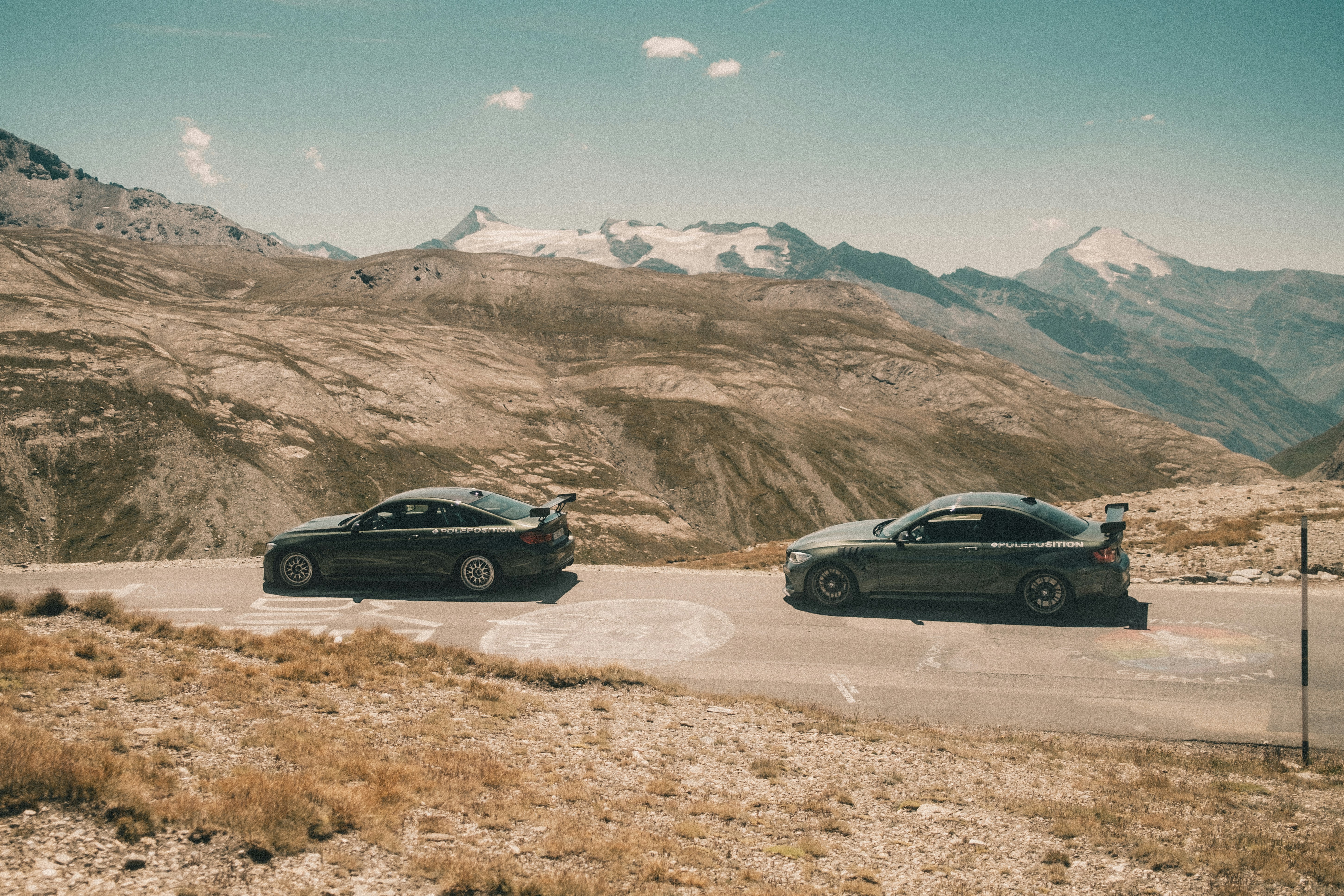 Photo by lorenzohamers