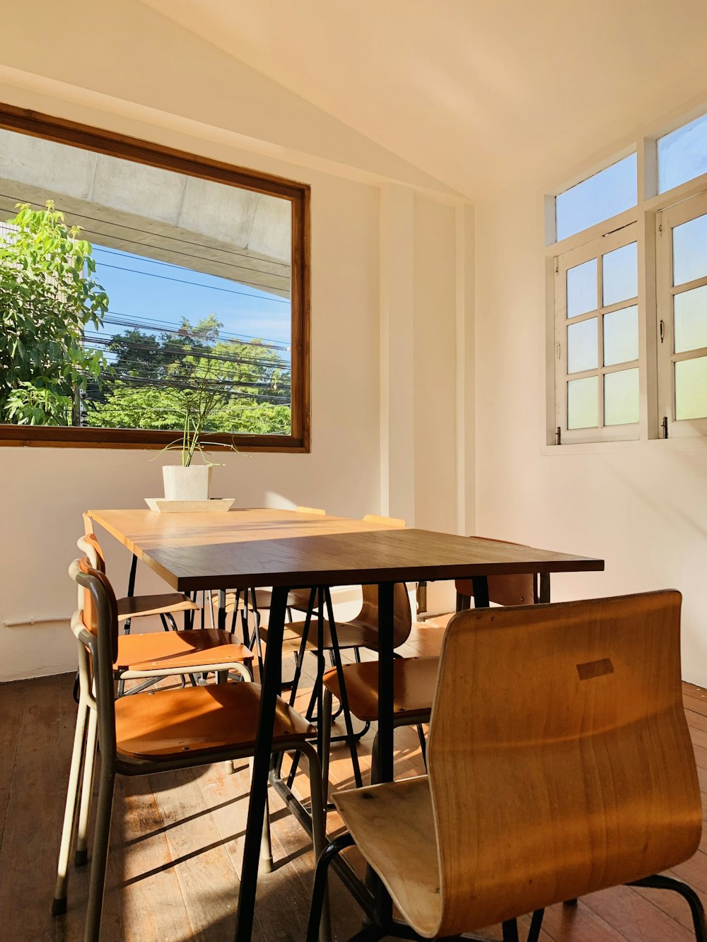 a table and chairs in a room