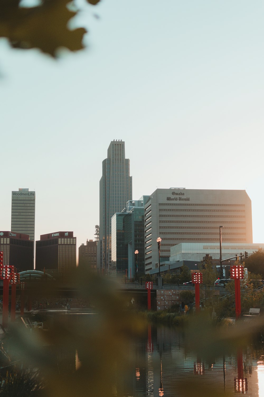 a city skyline at night