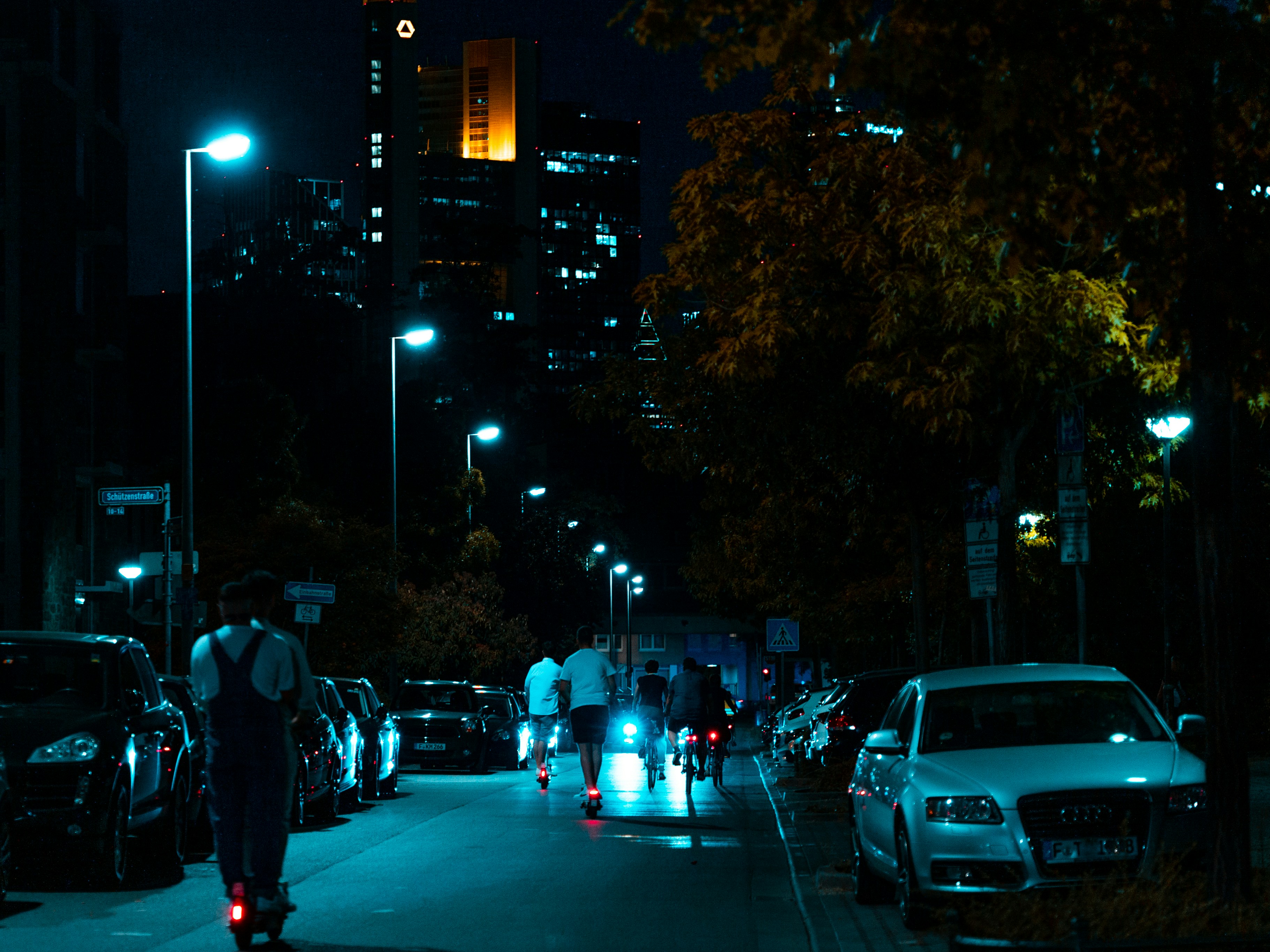 A vibrant, fun scene in a Melbourne laneway at night