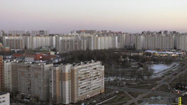 A panoramic view of a residential neighborhood in the Fifth Settlement area.