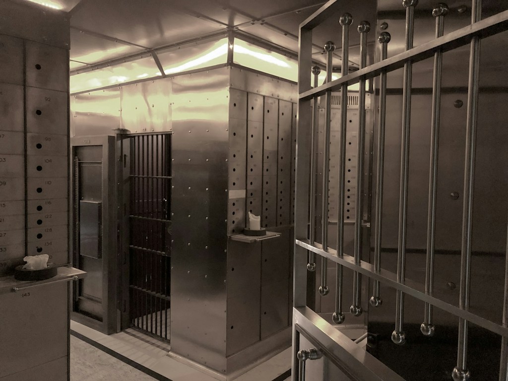 Spacious Steel Almirah
