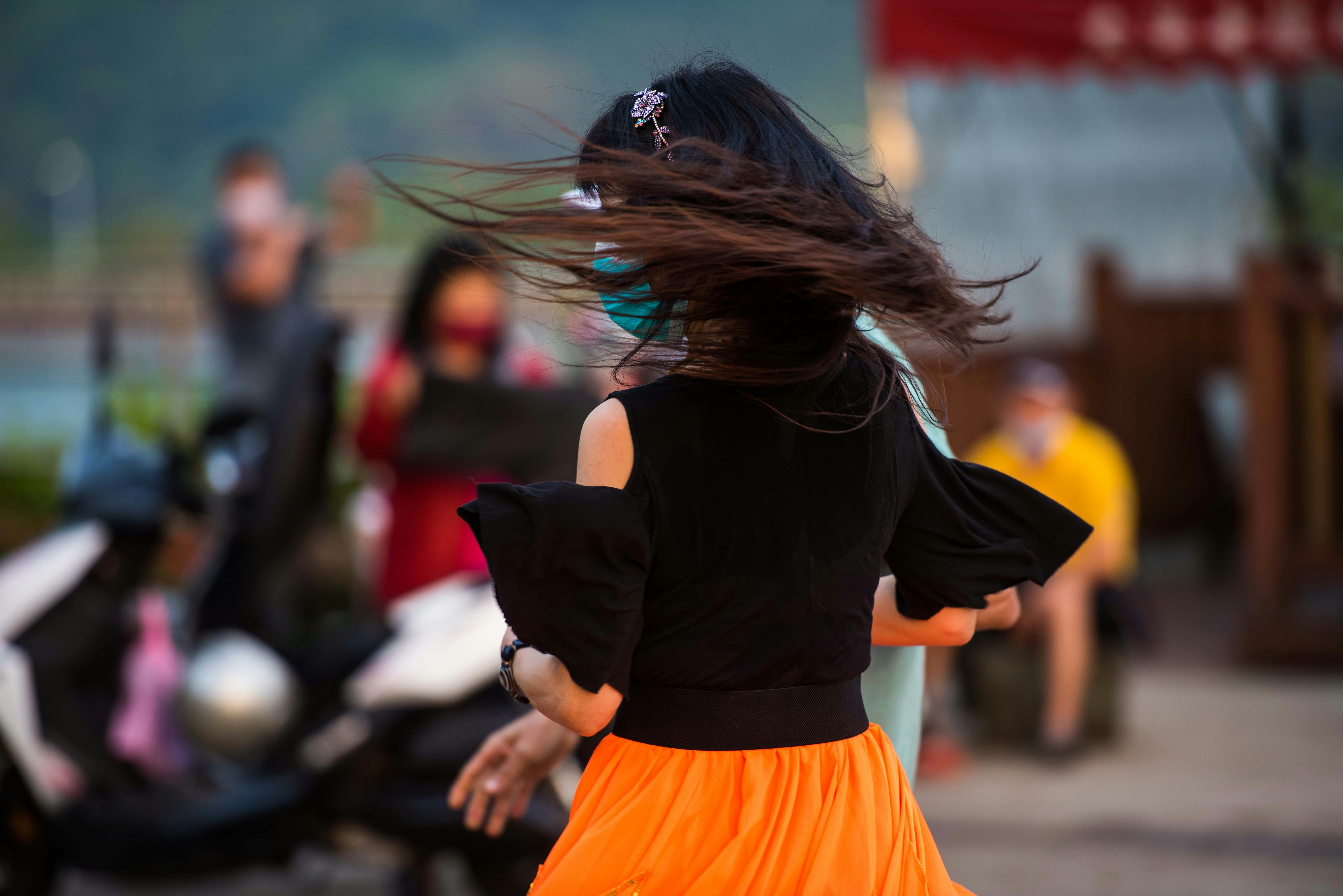 10 Dance Movements That Enhance Stress Relief