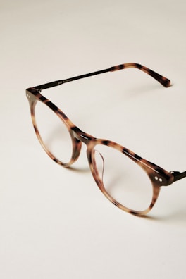 Pretty Lifestyle Finds - a pair of glasses