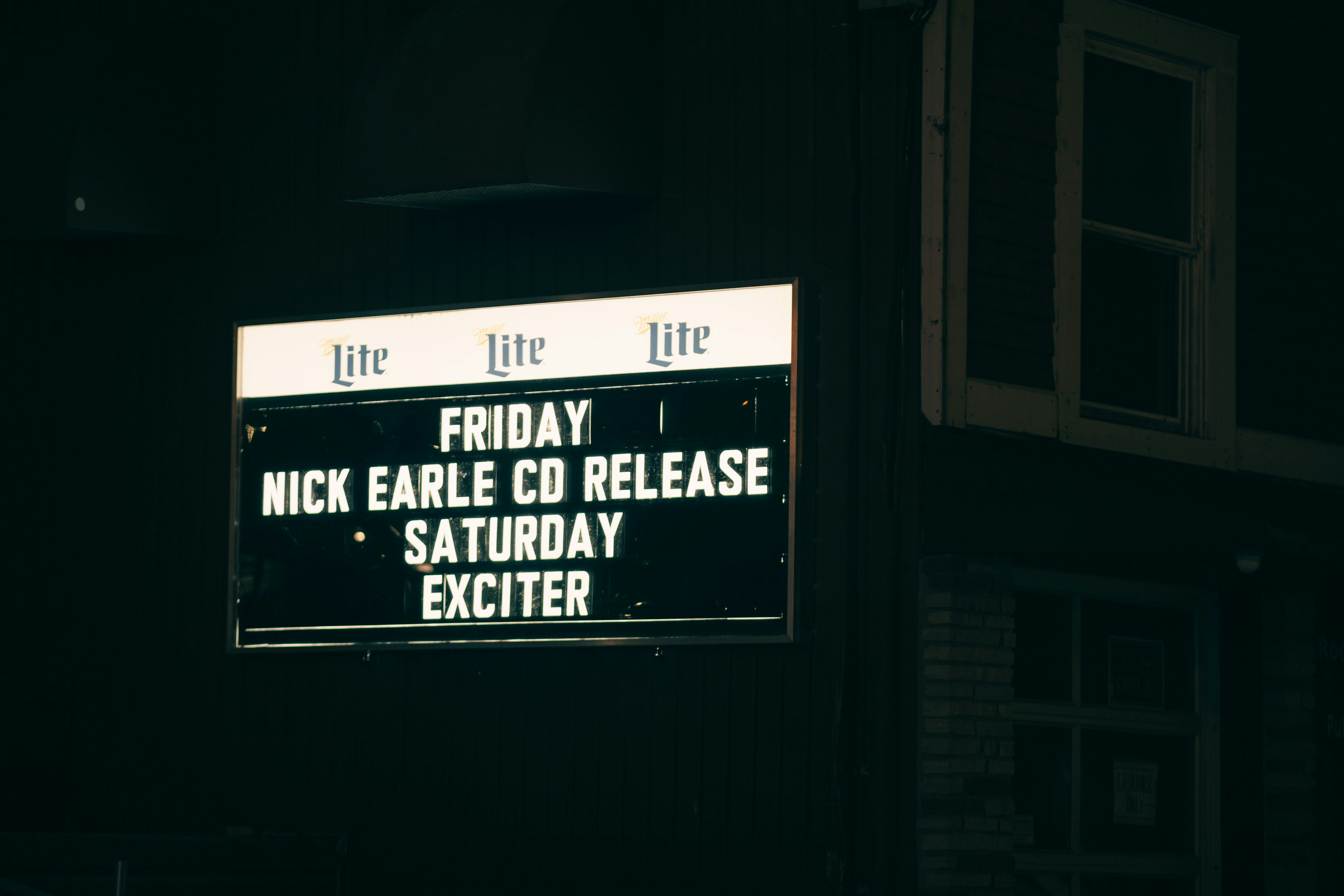 Office building announcement