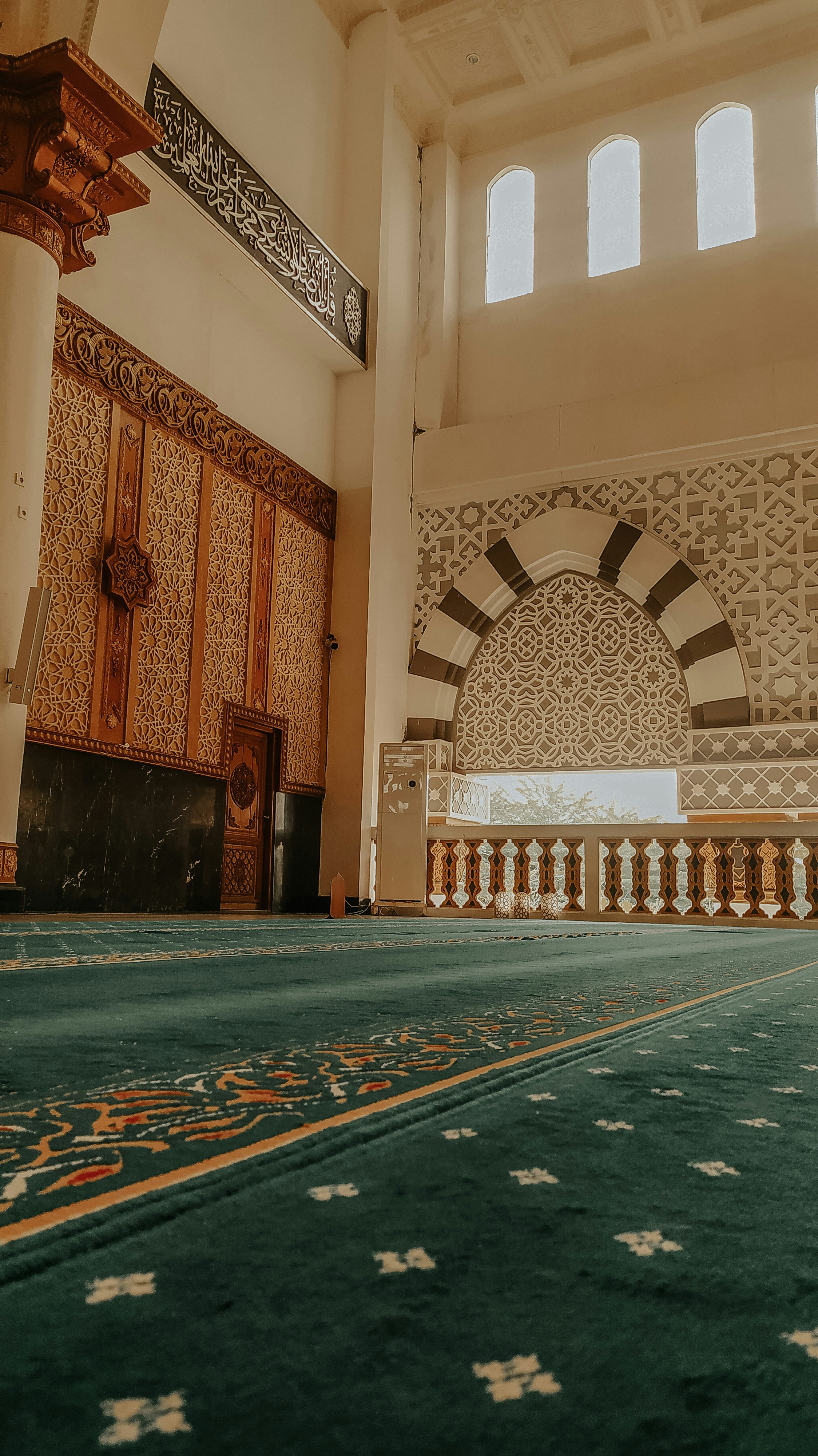 A peaceful mosque interior