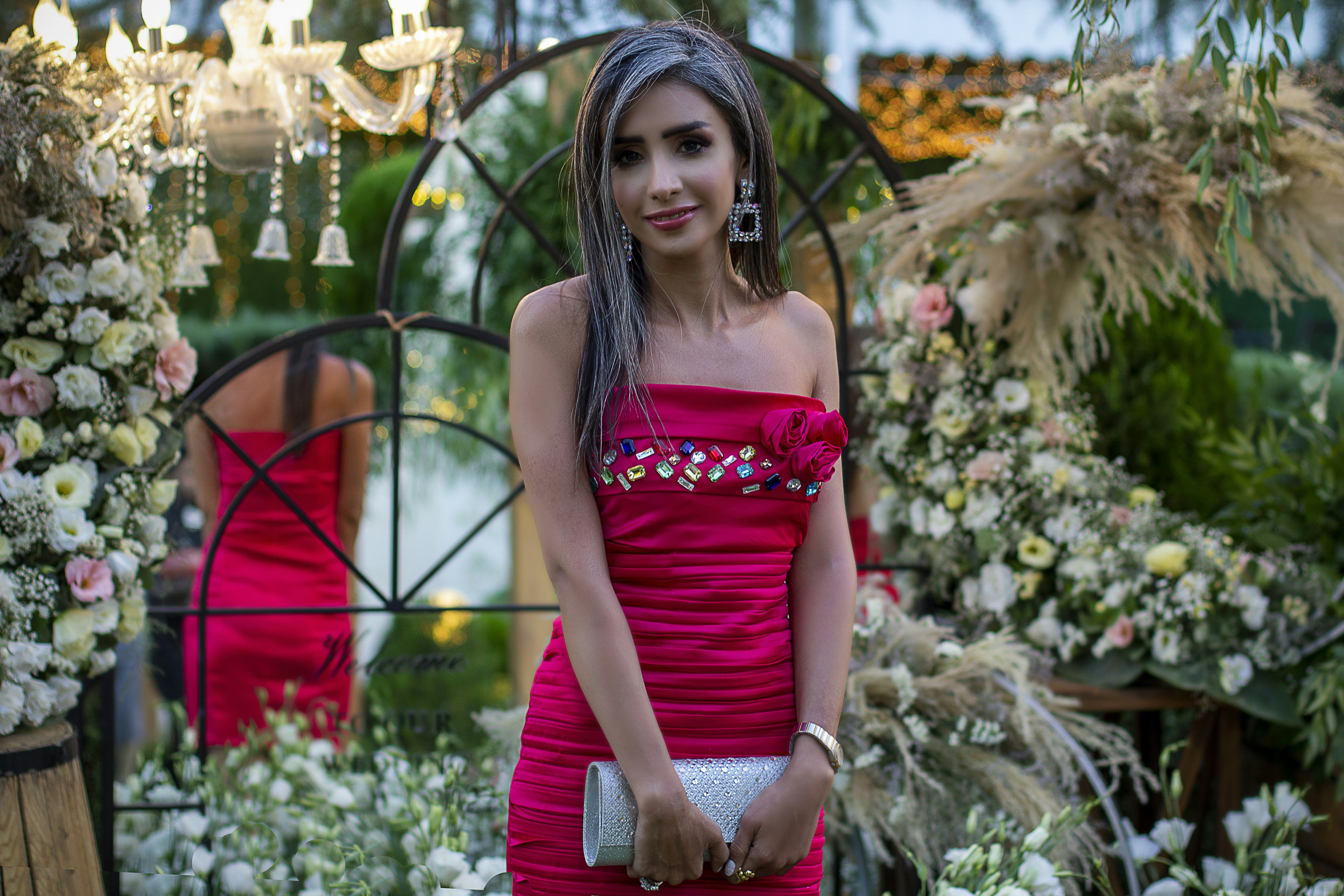 elegant cocktail dress wallpaper, wallpaper, Cheap Wedding Outfits for Ladies in South Africa: Budget Guide 2