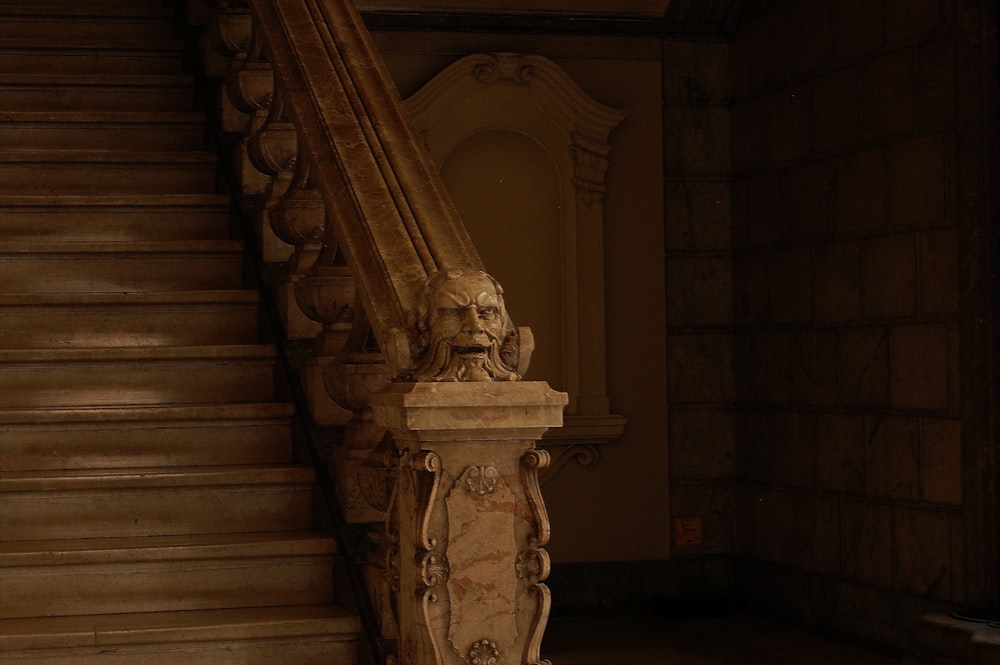 a statue in a room