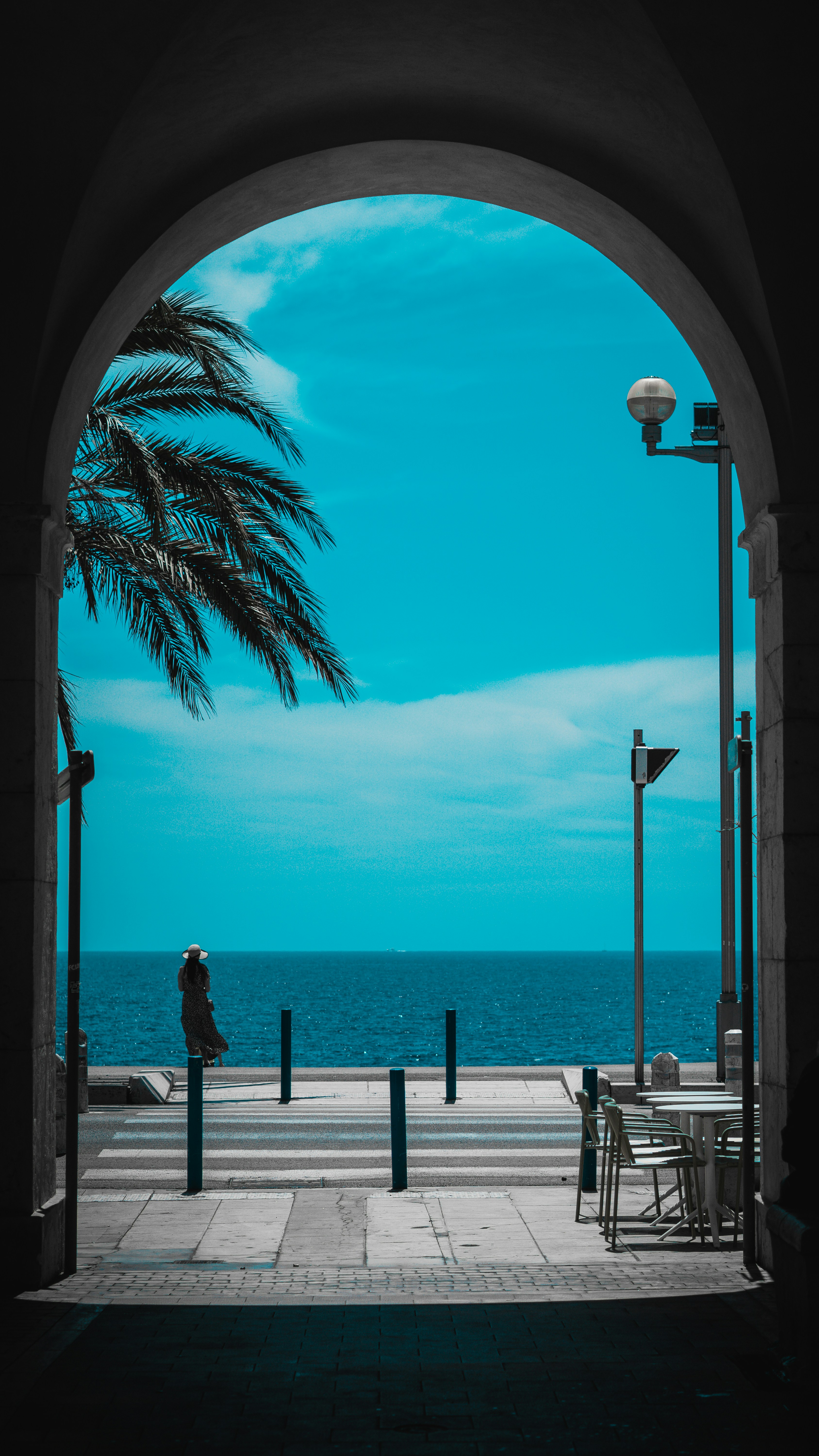 Choose from a curated selection of blue wallpapers for your mobile and desktop screens. Always free on Unsplash.
