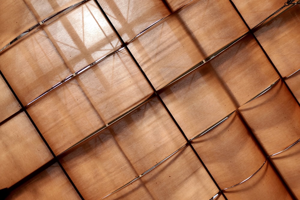 um close up de um piso de madeira