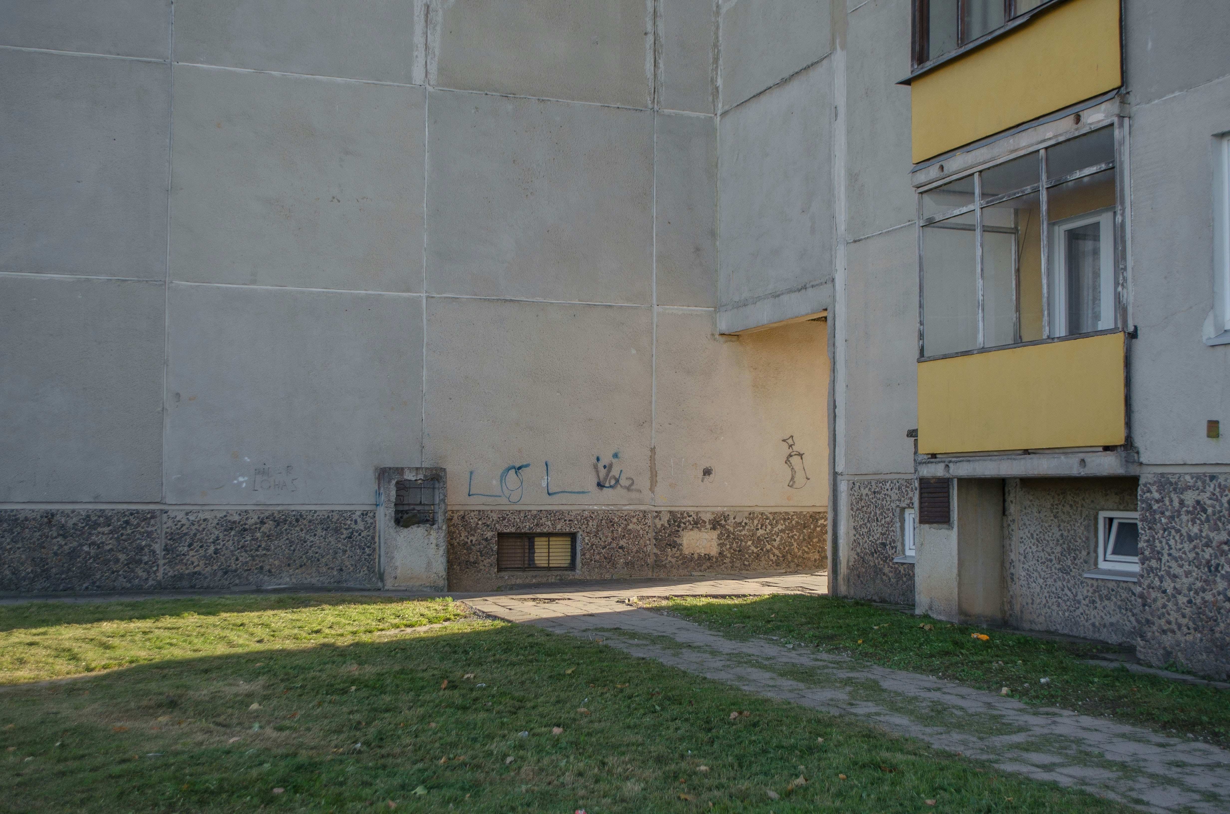 a building with graffiti on it