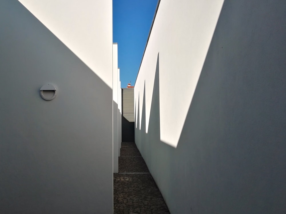 a walkway between two buildings