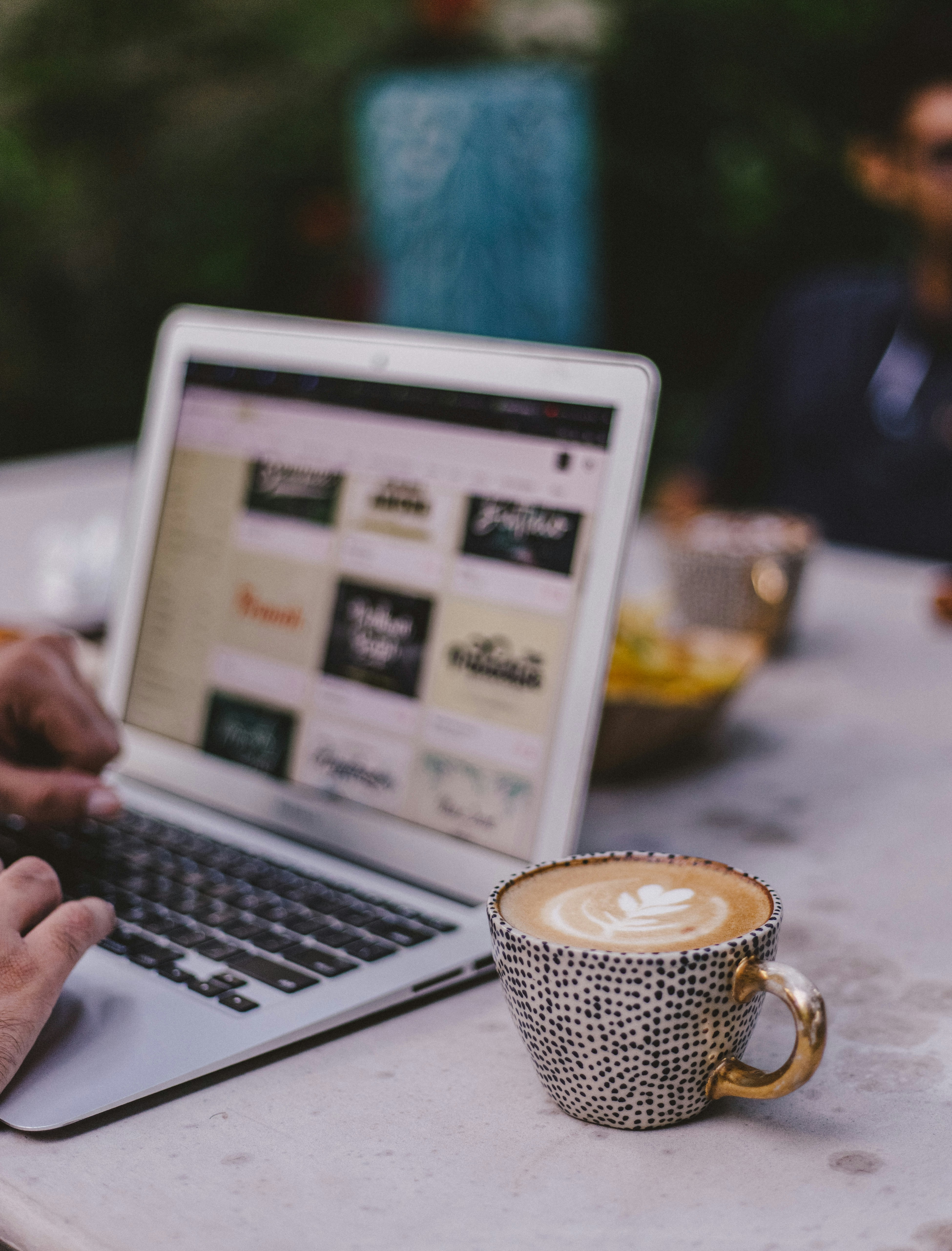 Aumenta il tuo reddito con il marketing di affiliazione su YouTube