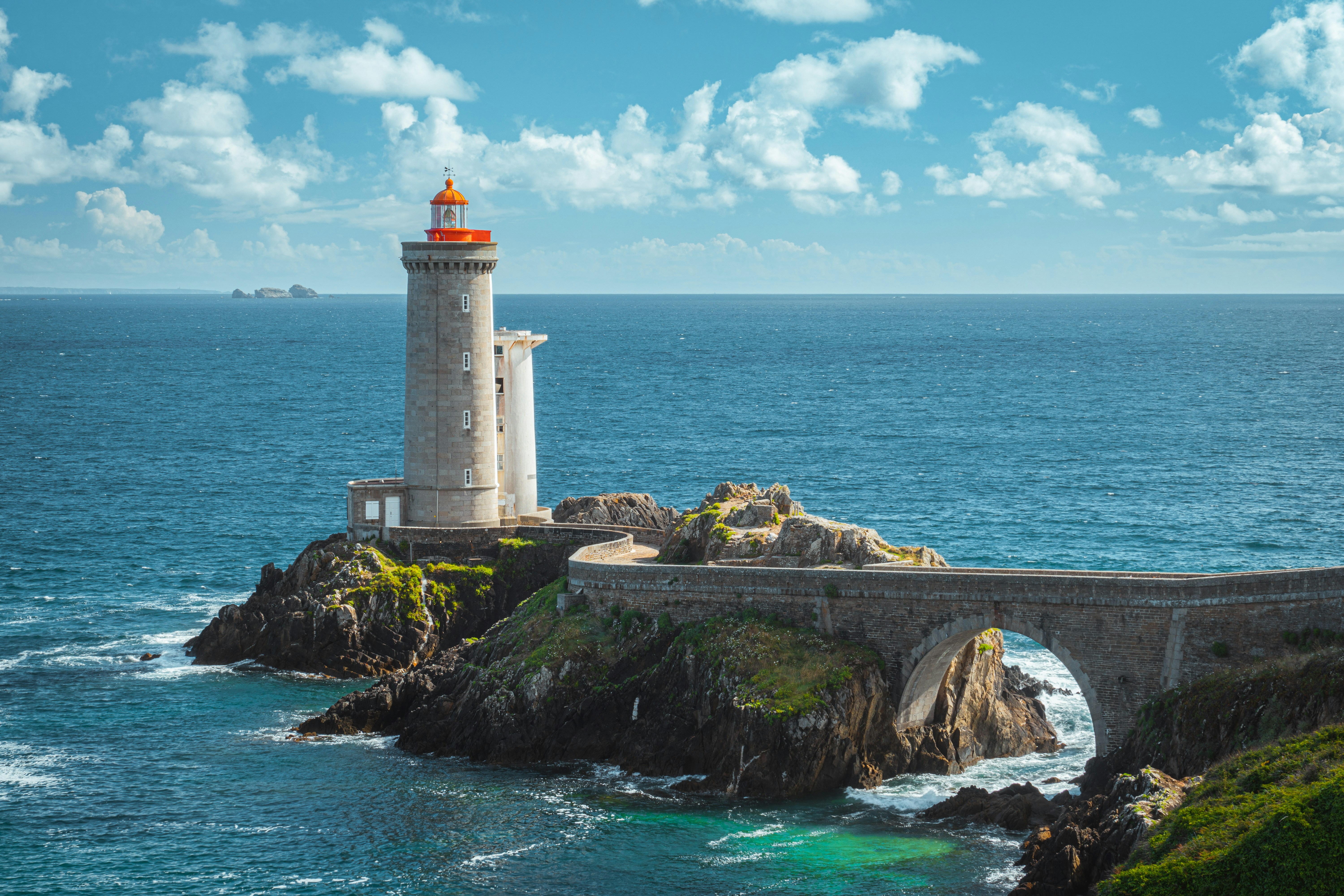 great photo recipe,how to photograph a lighthouse on a rocky island