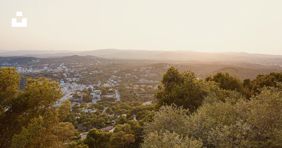 A city in the distance photo – Free Panoramic Image on Unsplash