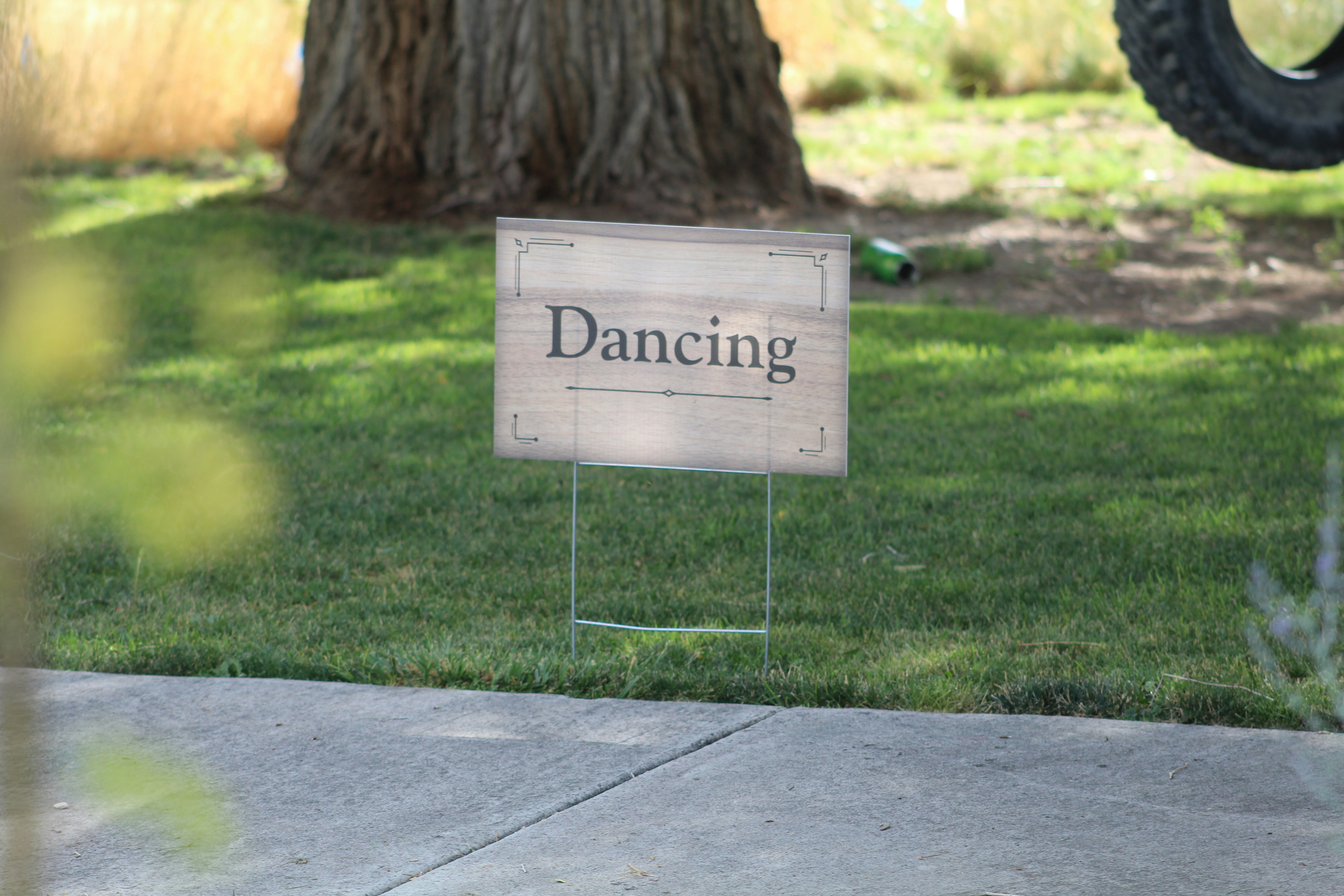 Registration stand display