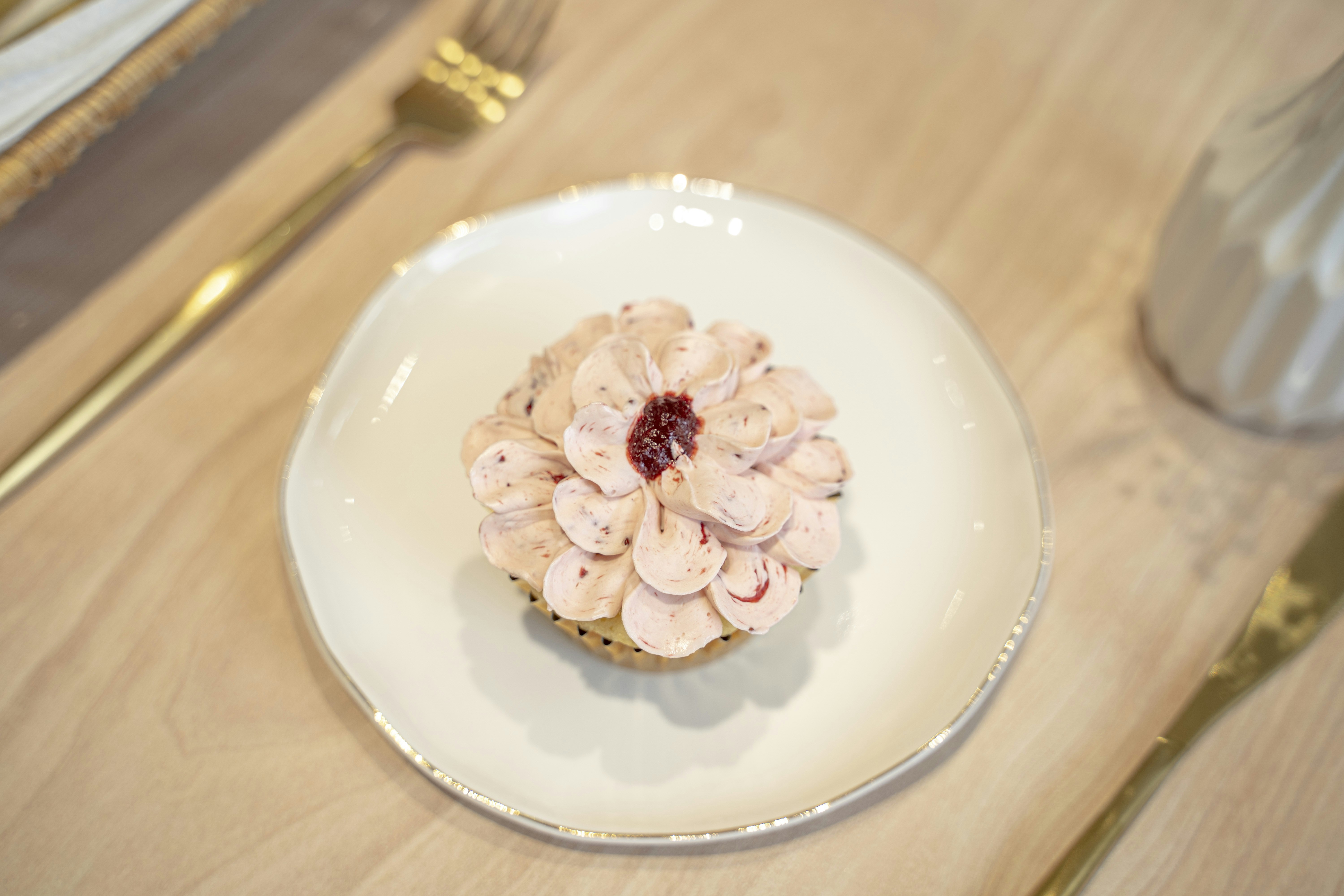 Classic Vanilla Cupcake