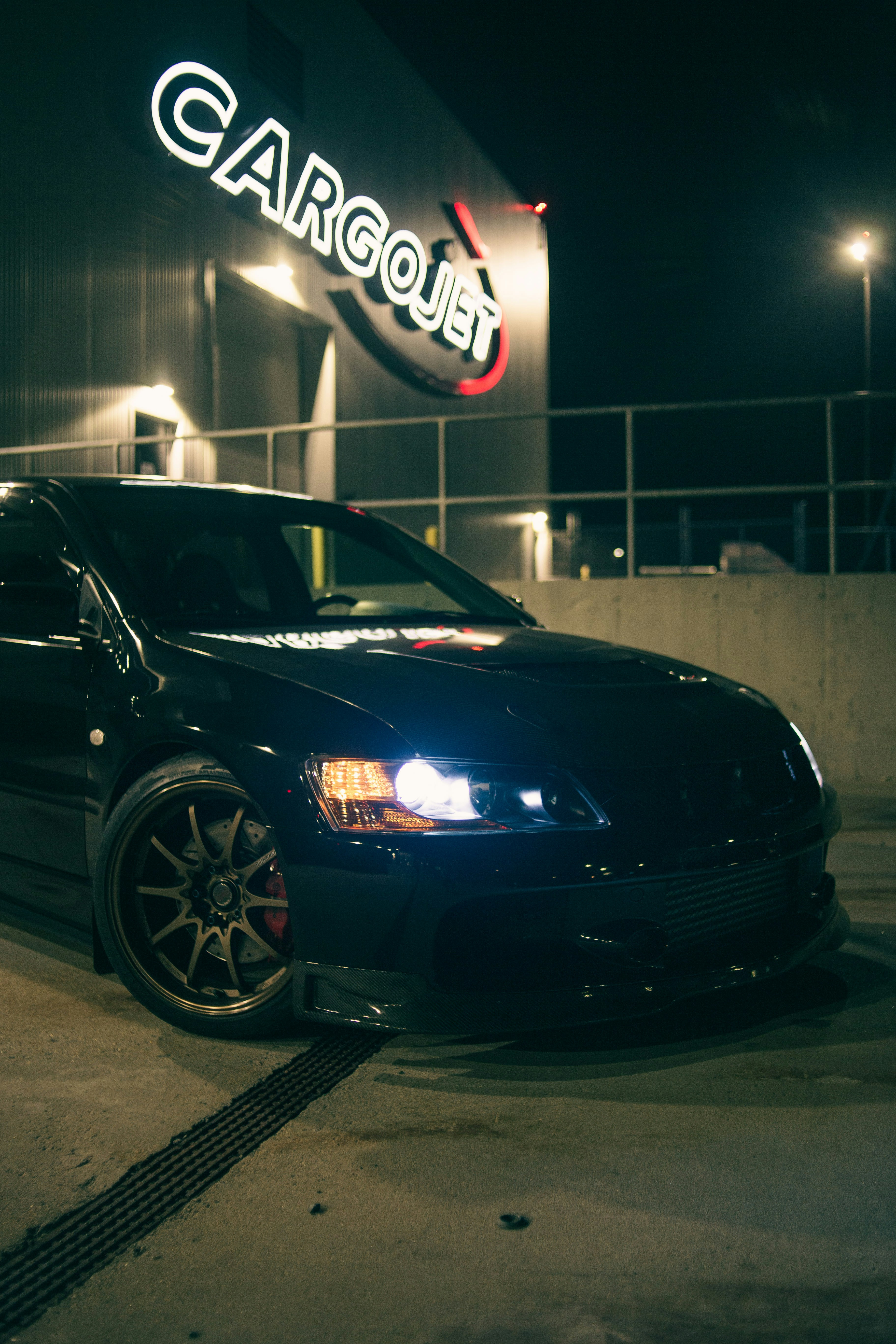 Photo by introspectivedsgn