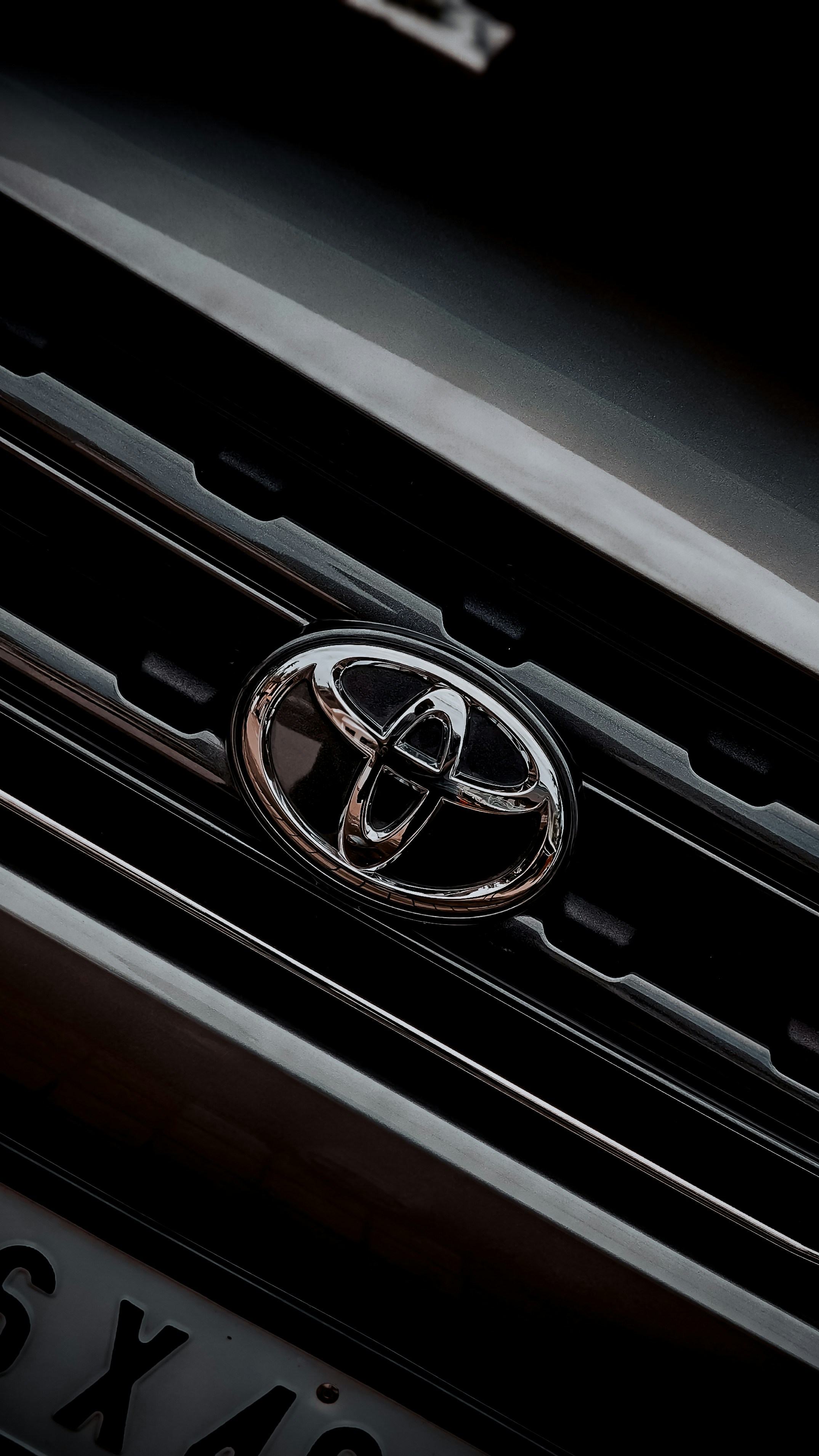 land cruiser wallpaper, wallpaper, Land Cruiser 300: A Deep Dive into Toyota's Icon 2