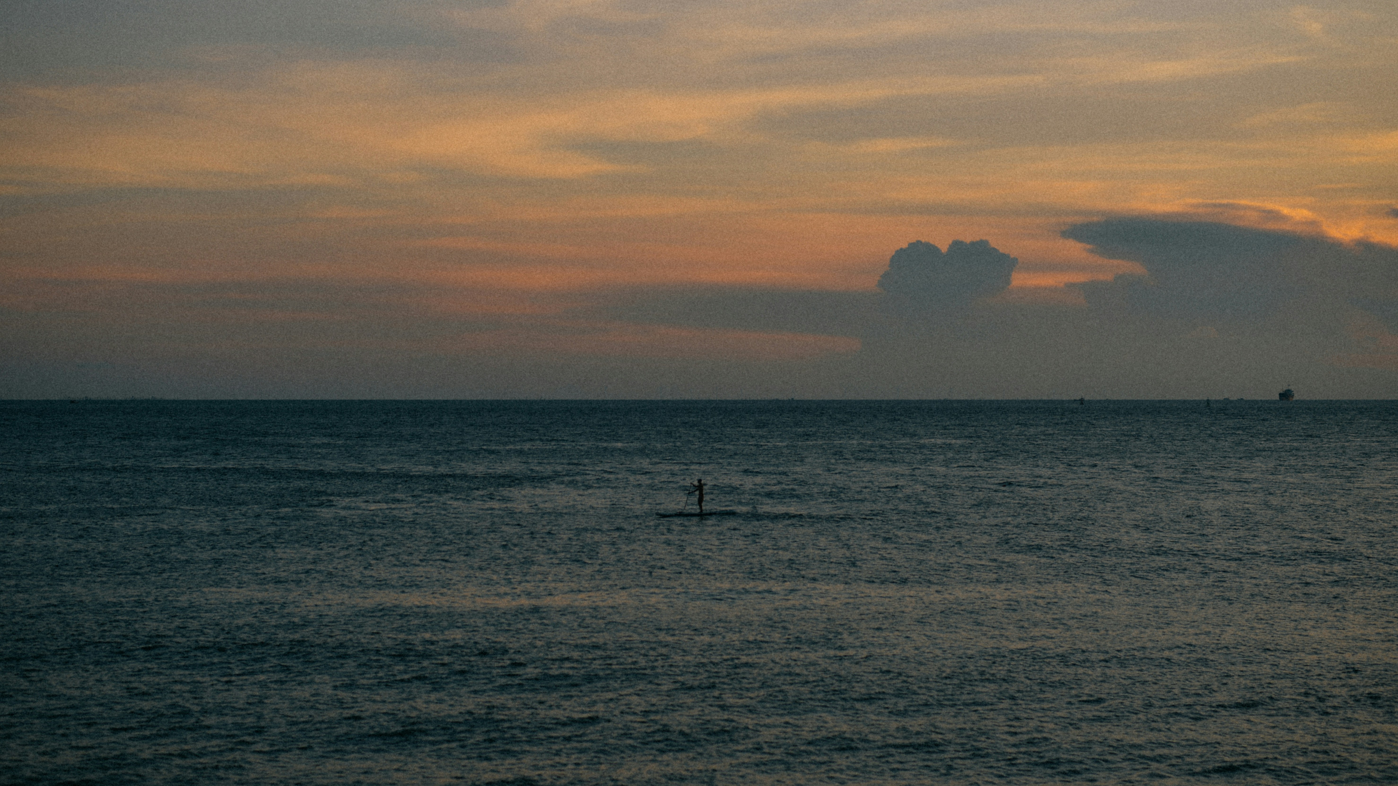 Photo by dying_apricity