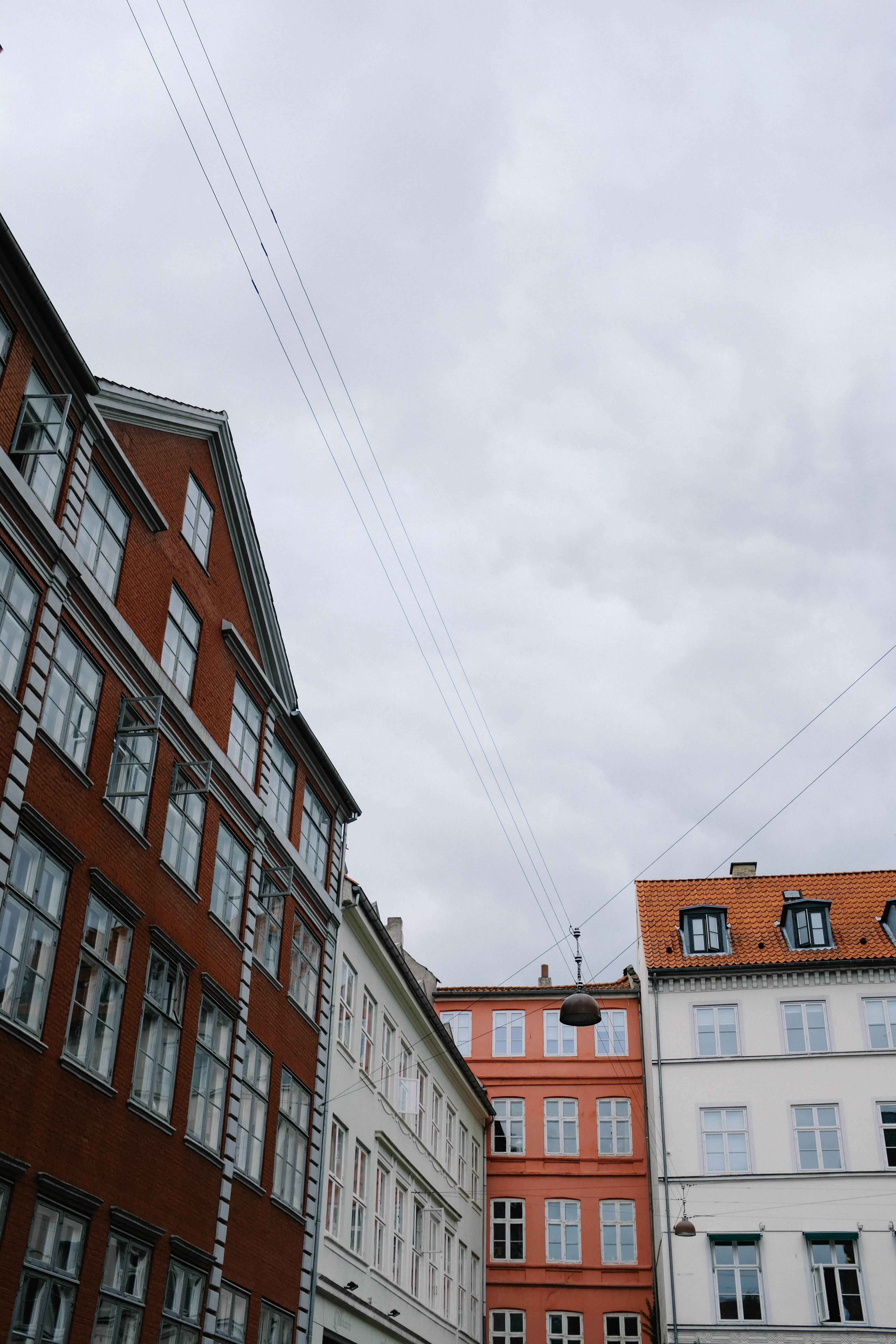Photo by adrienolichon