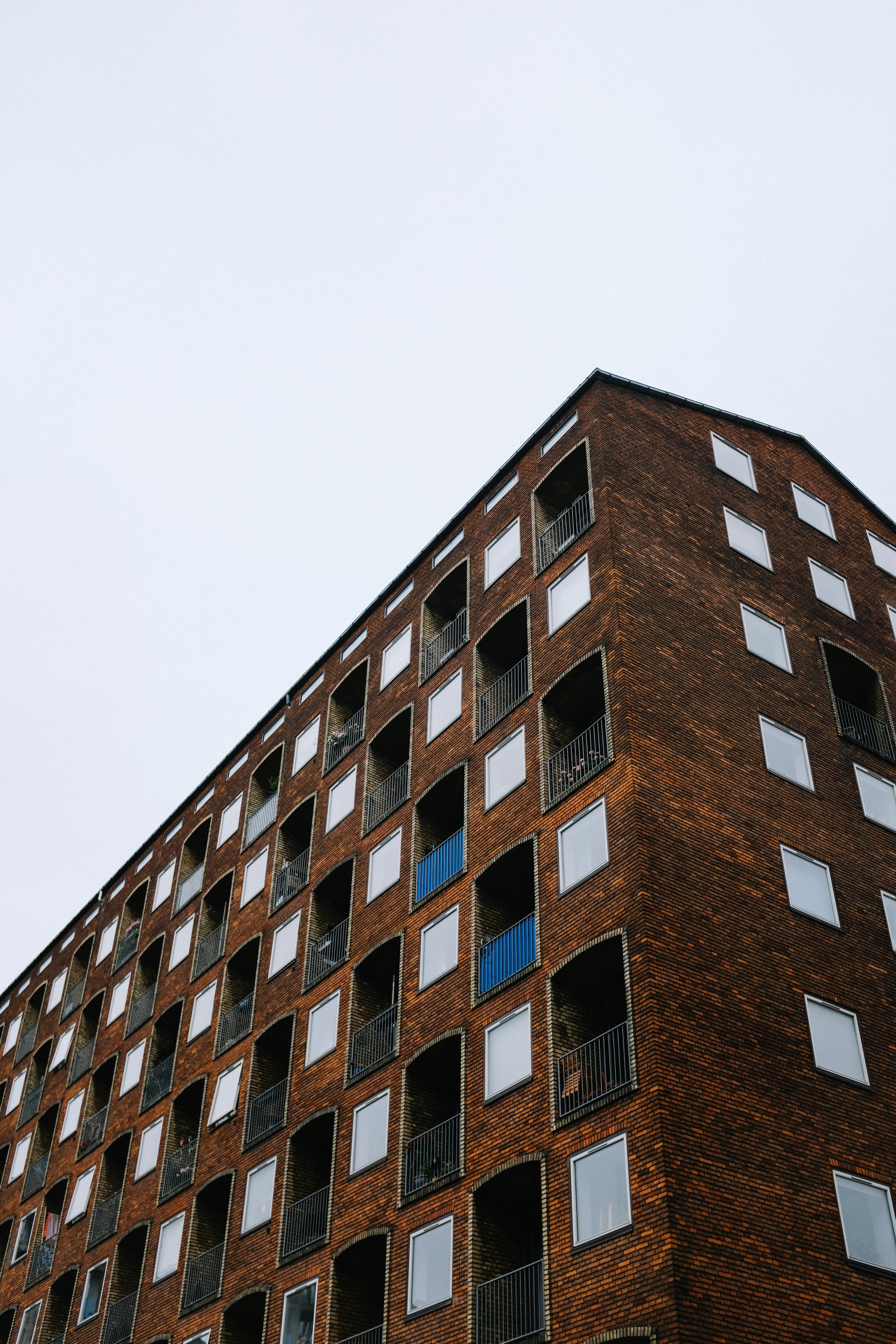 Photo by adrienolichon