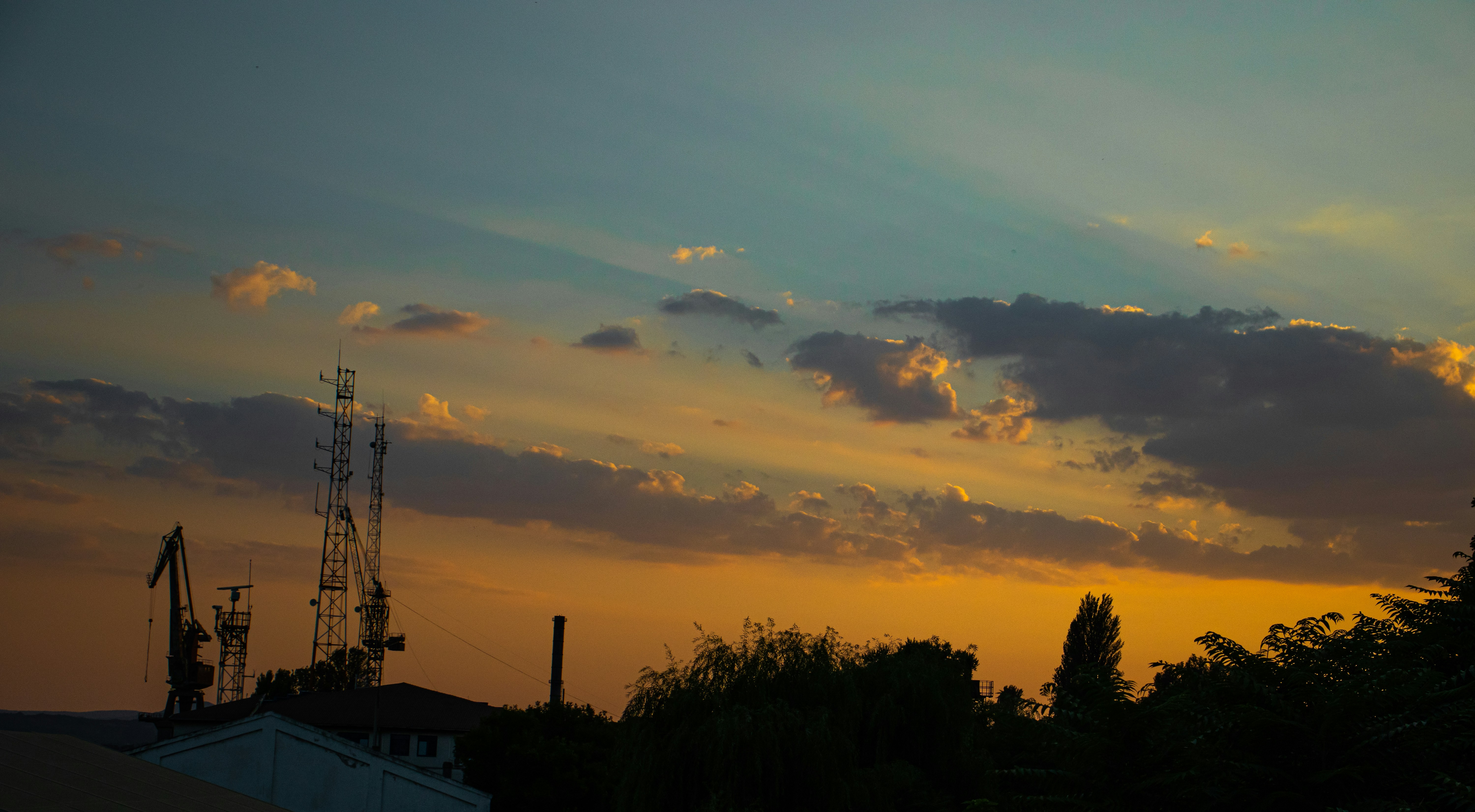 Photo by danieldoman