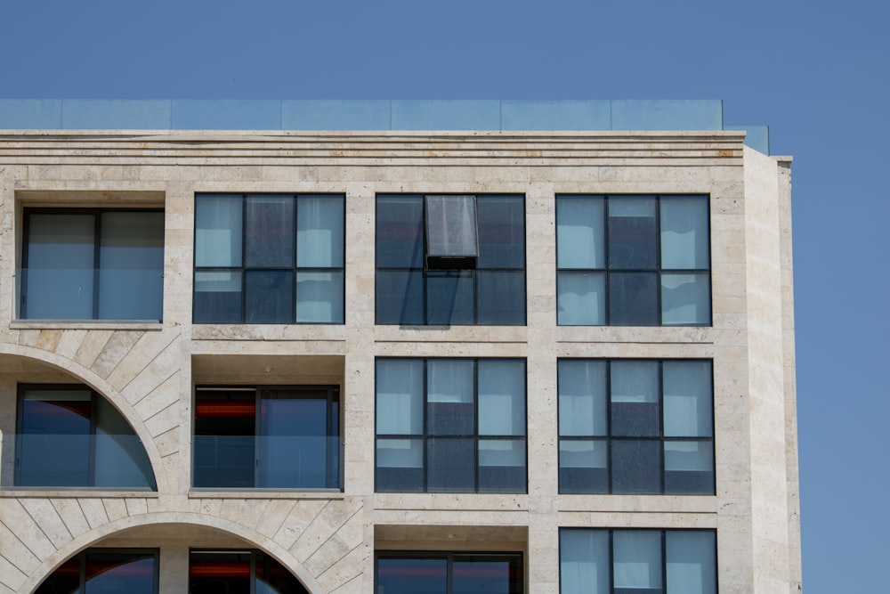 a building with many windows