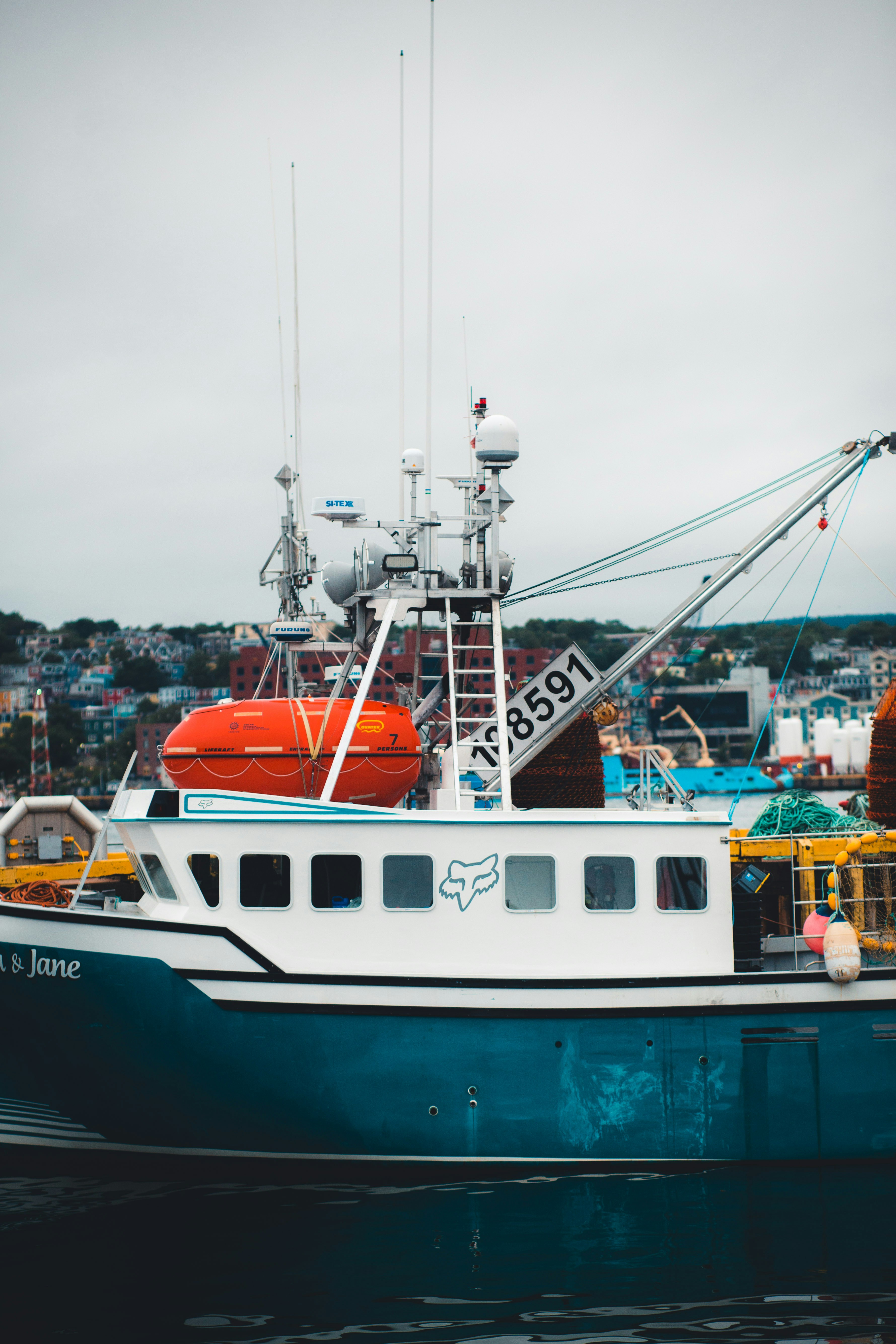 Photo by introspectivedsgn