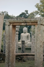 a statue of a person
