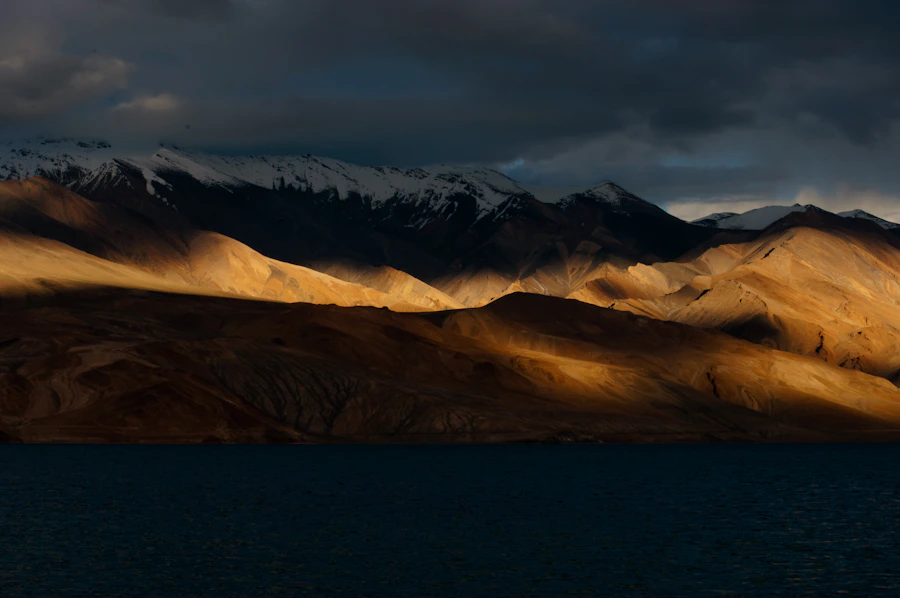 Pangong Lake Ladakh tour package from Delhi