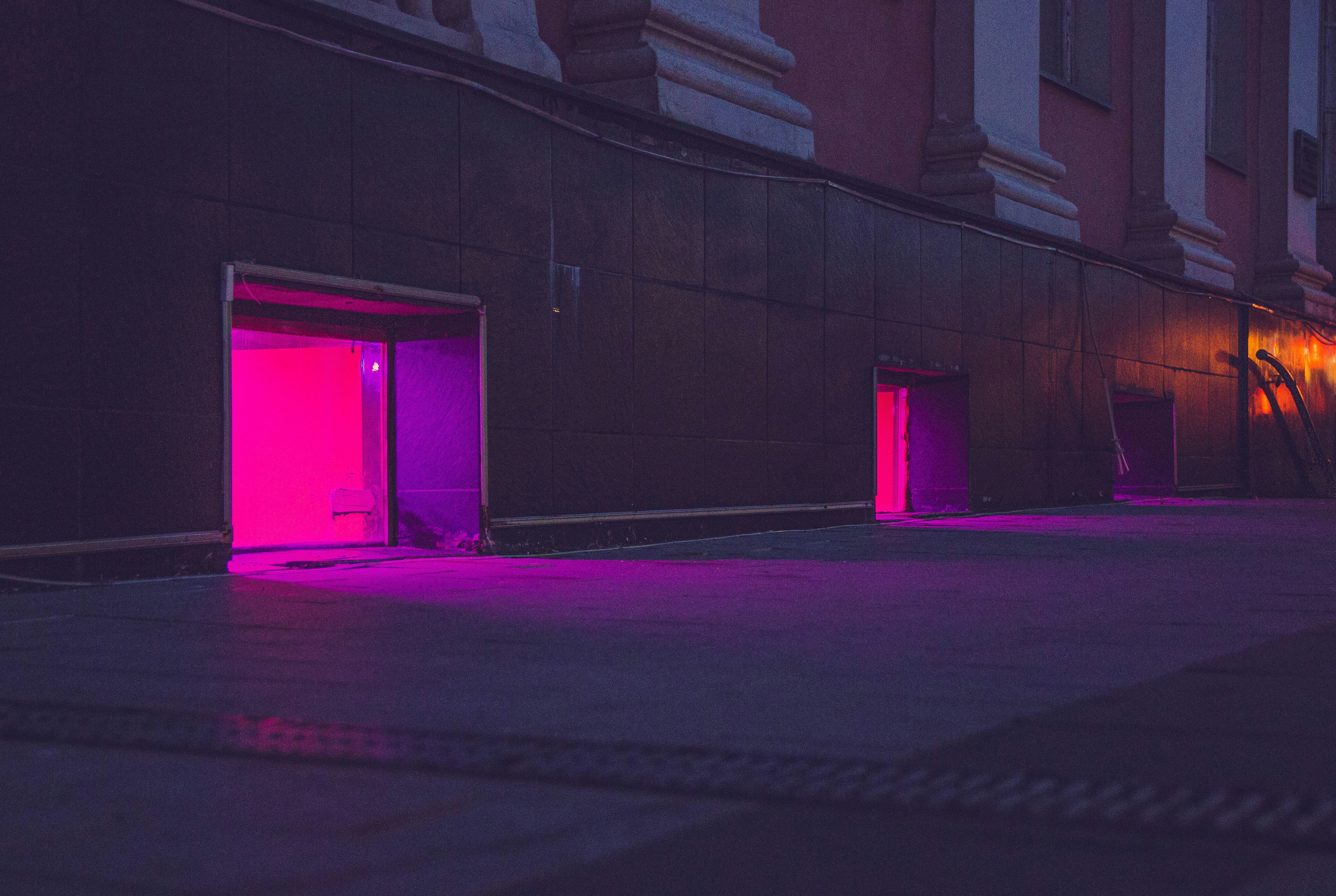 building with red light