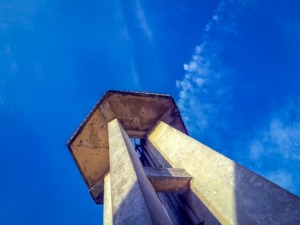 a building with a blue sky