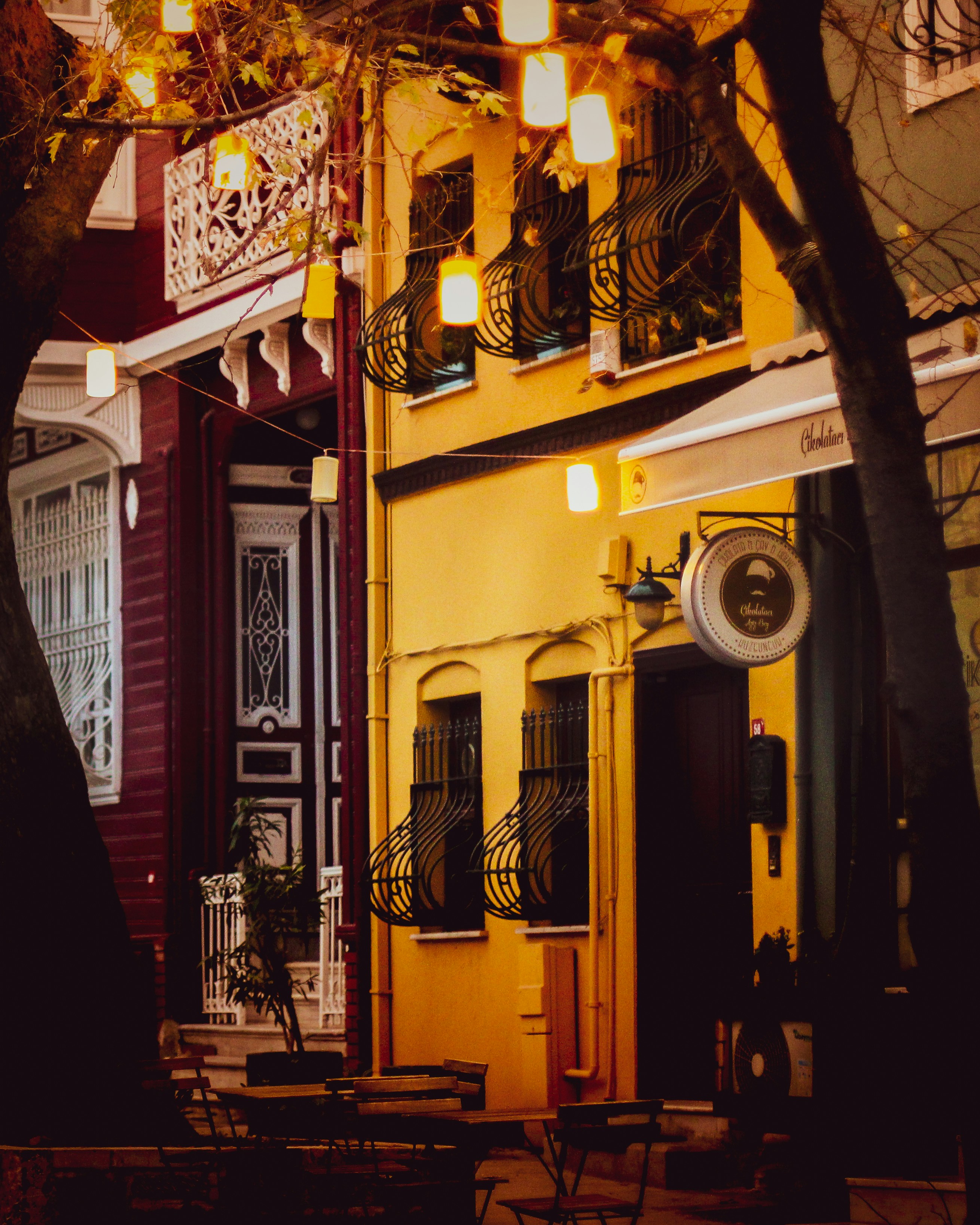 Photo by gokhankeskin