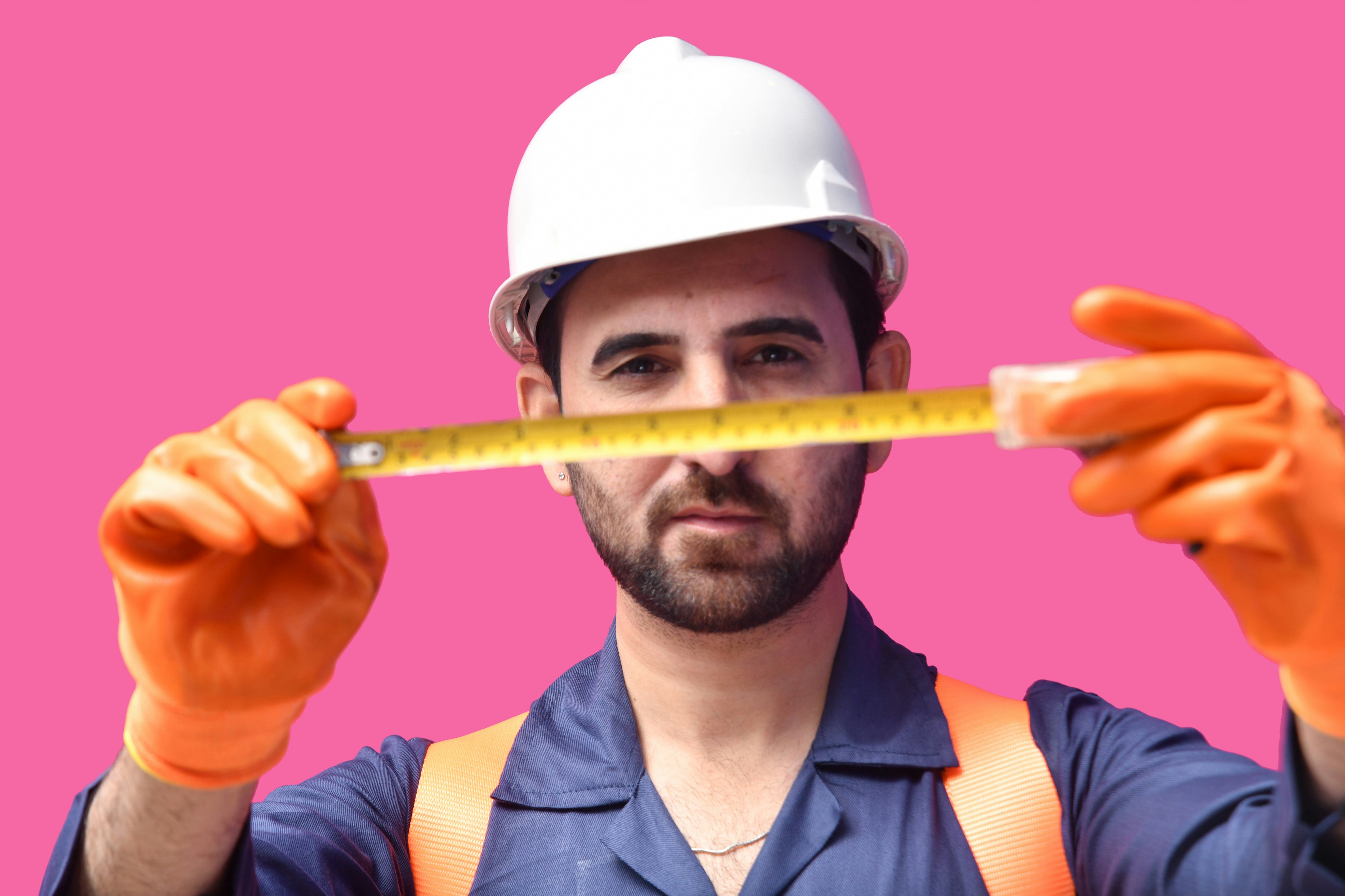 contractor measuring