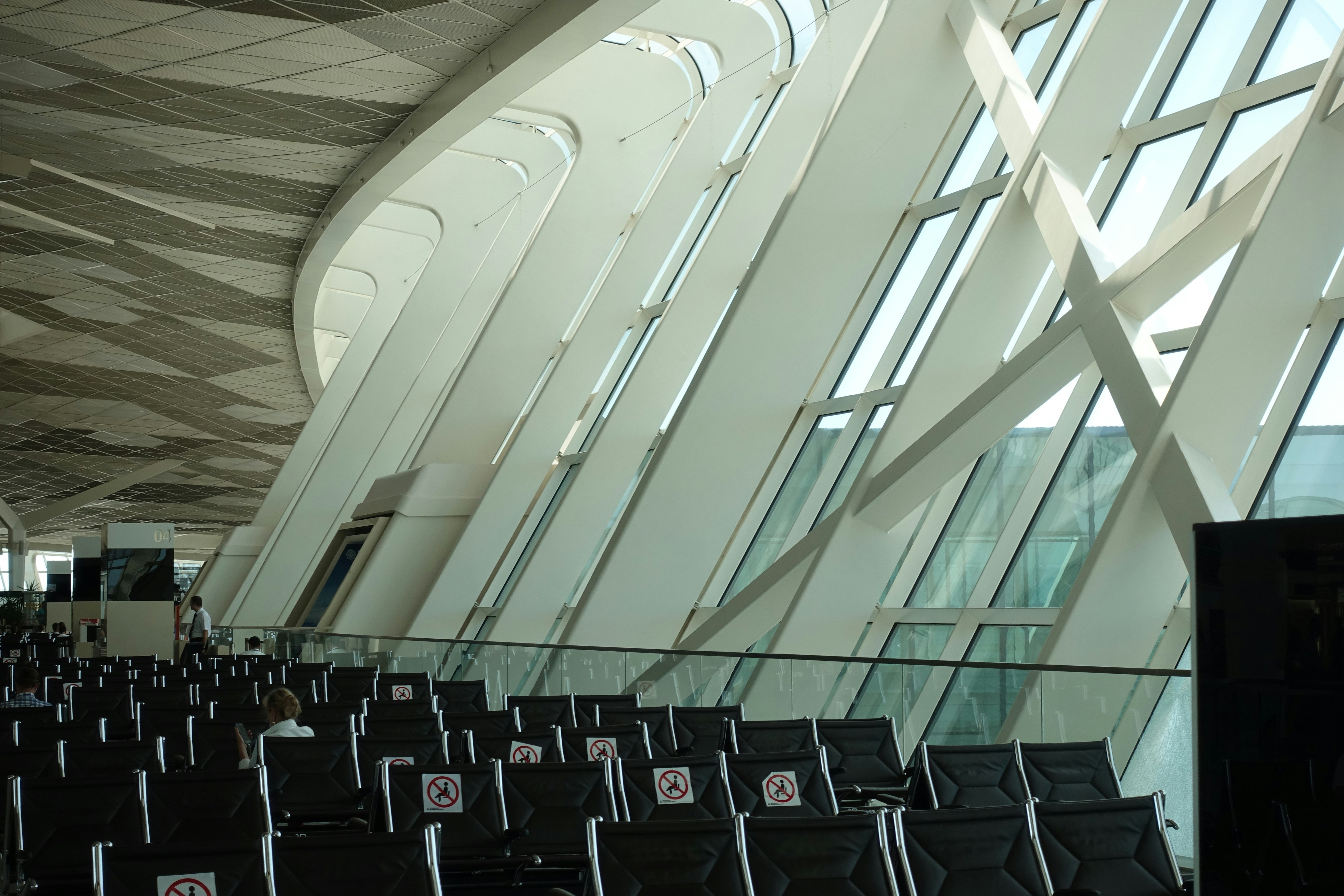 Photo by kenjyminamori