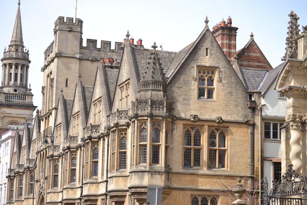 a large building with many windows