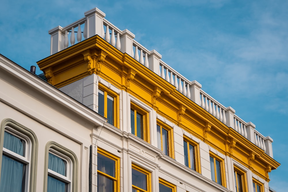 a building with many windows