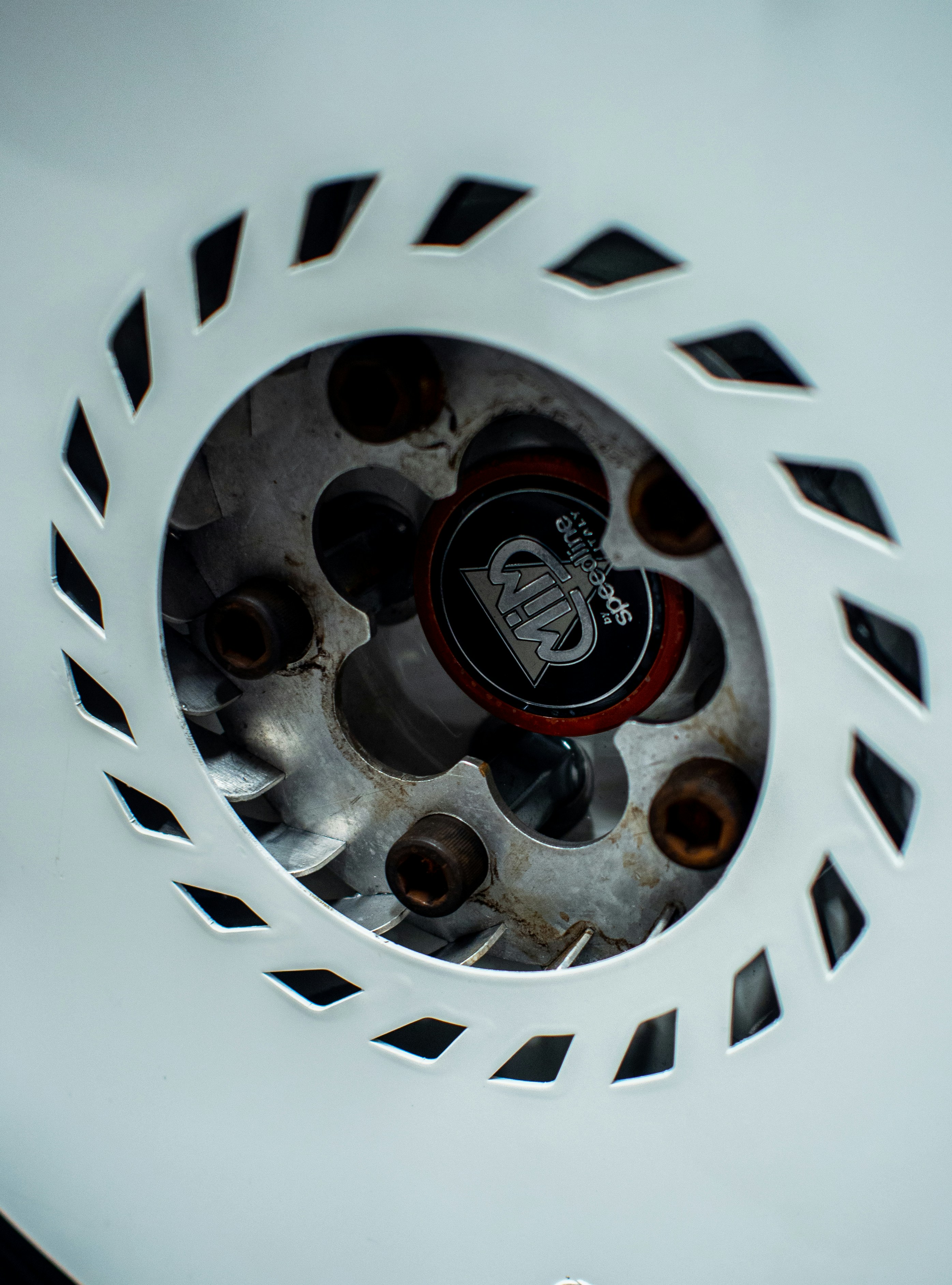 A close up of a wheel photo – Free Black Image on Unsplash