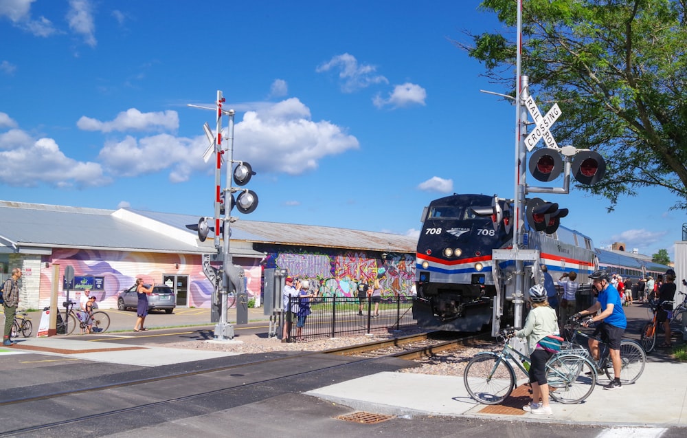 a train going by a train station