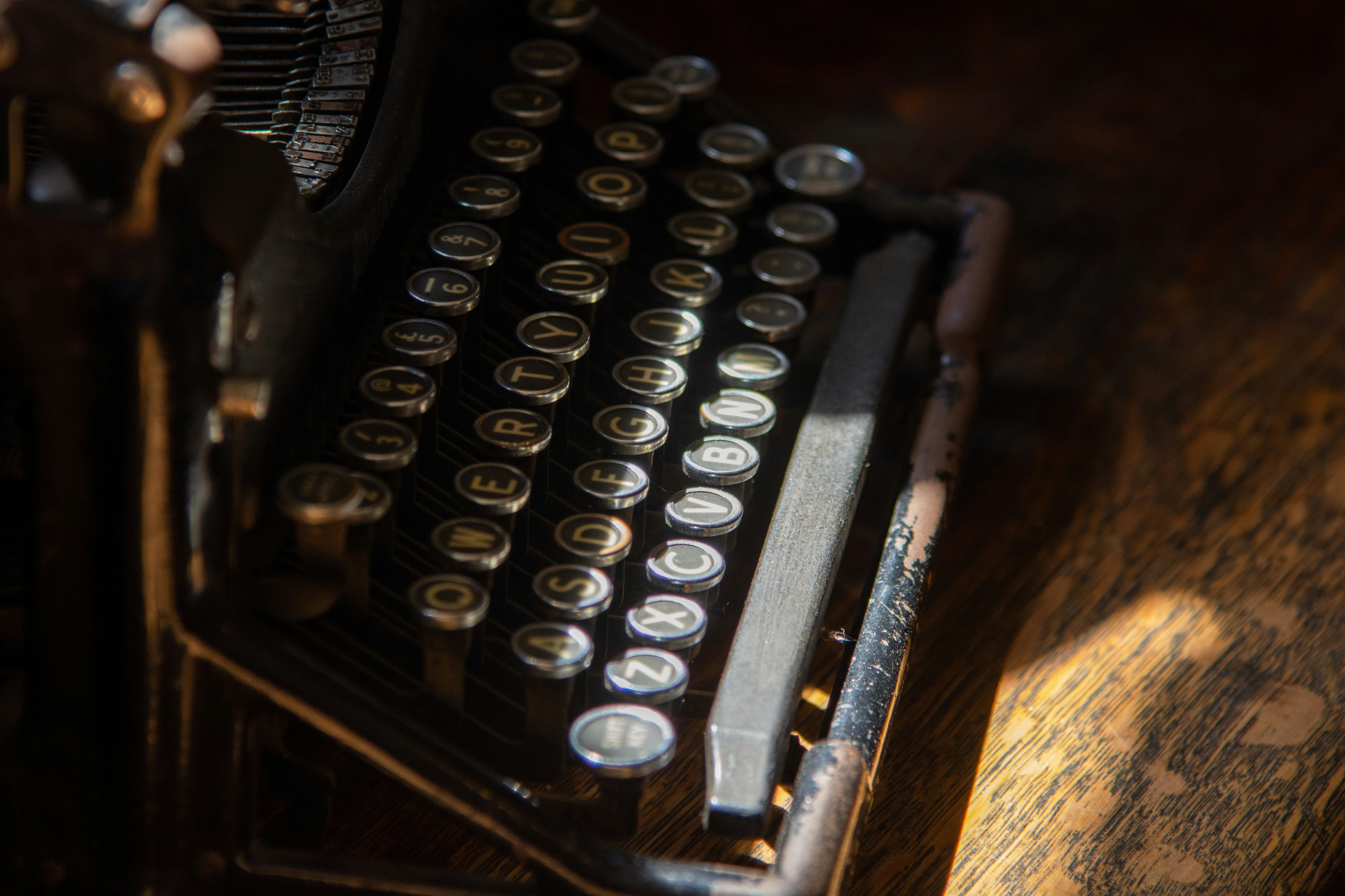 a close up of a machine