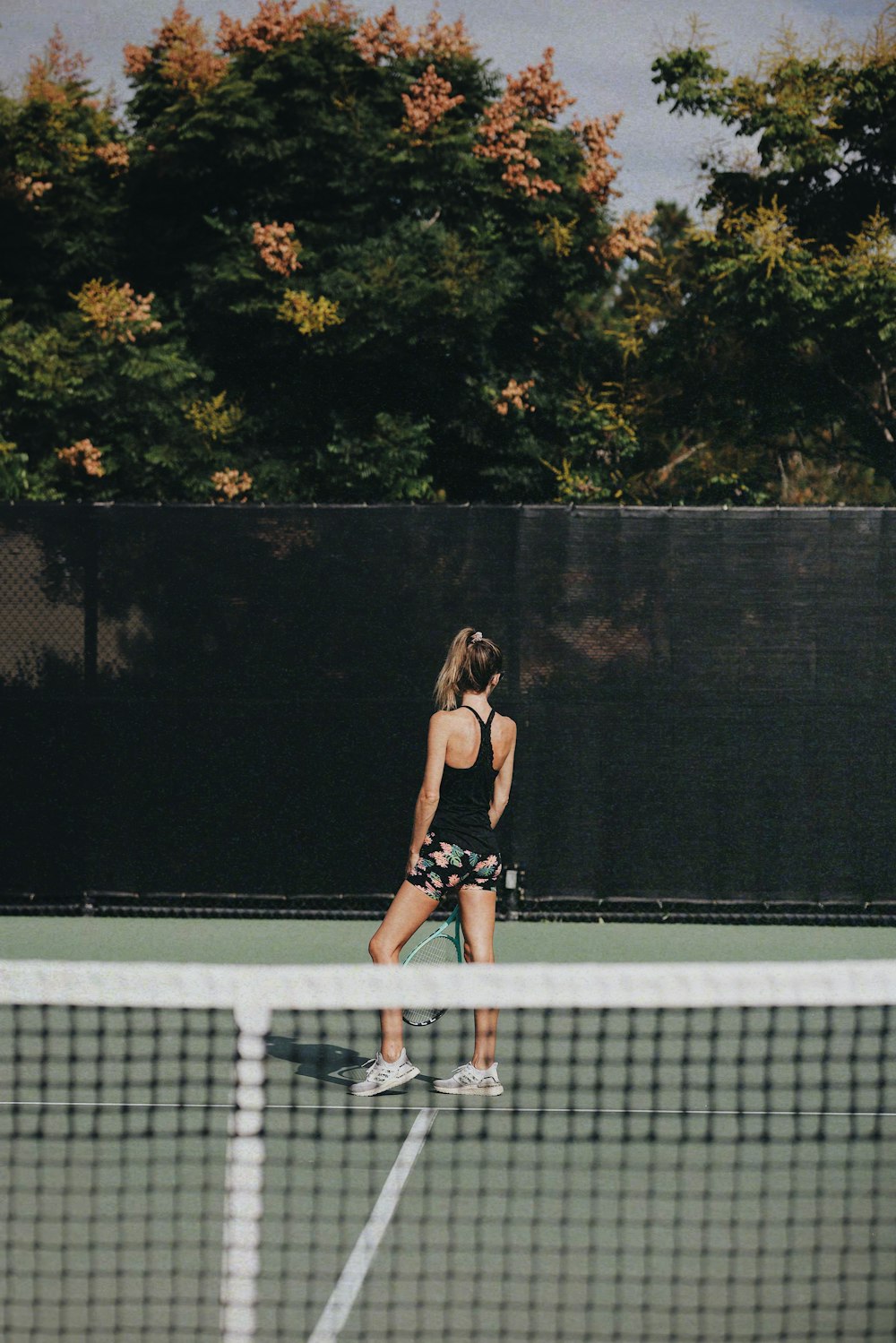 a woman playing tennis