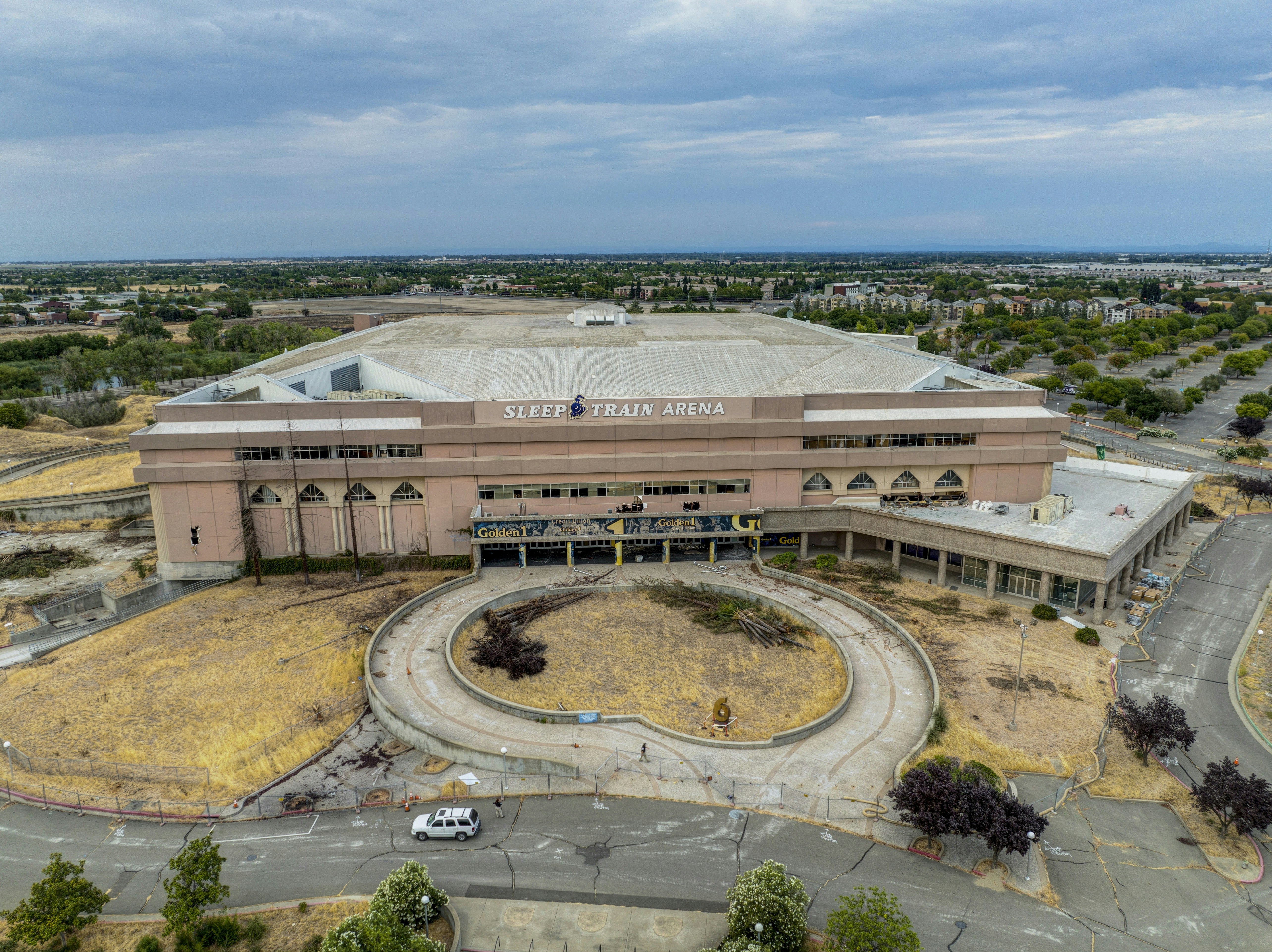 Graham Arena Complex