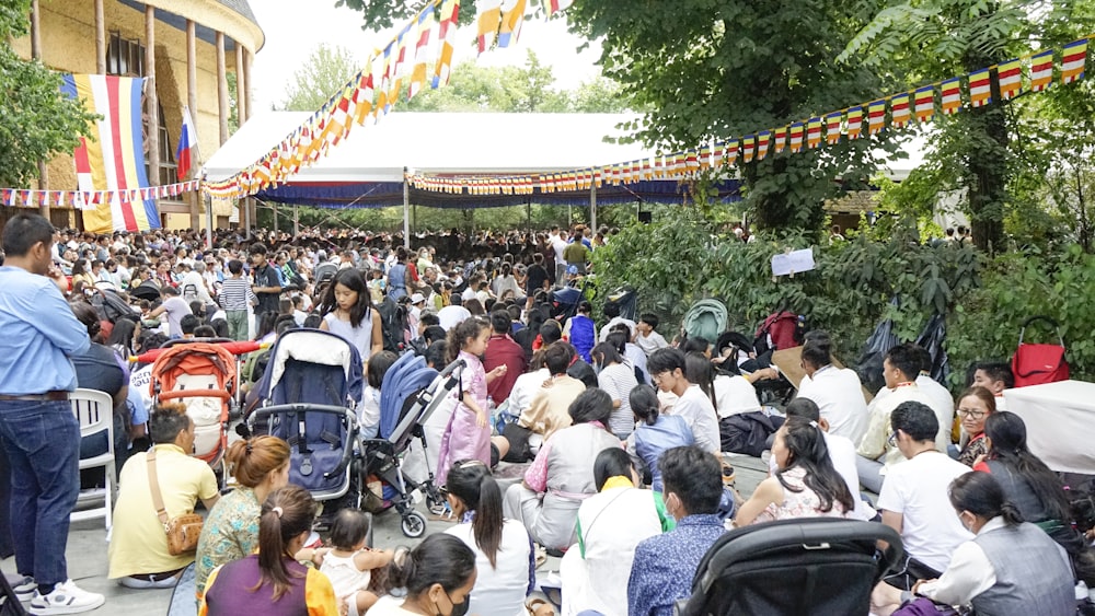 a crowd of people at an outdoor event