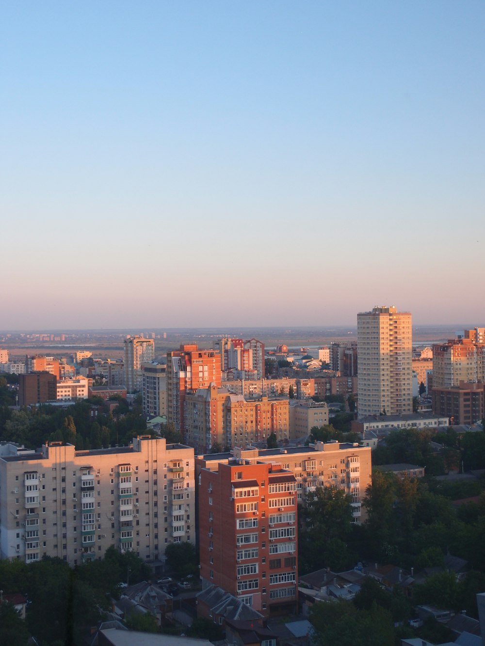 a city with many buildings