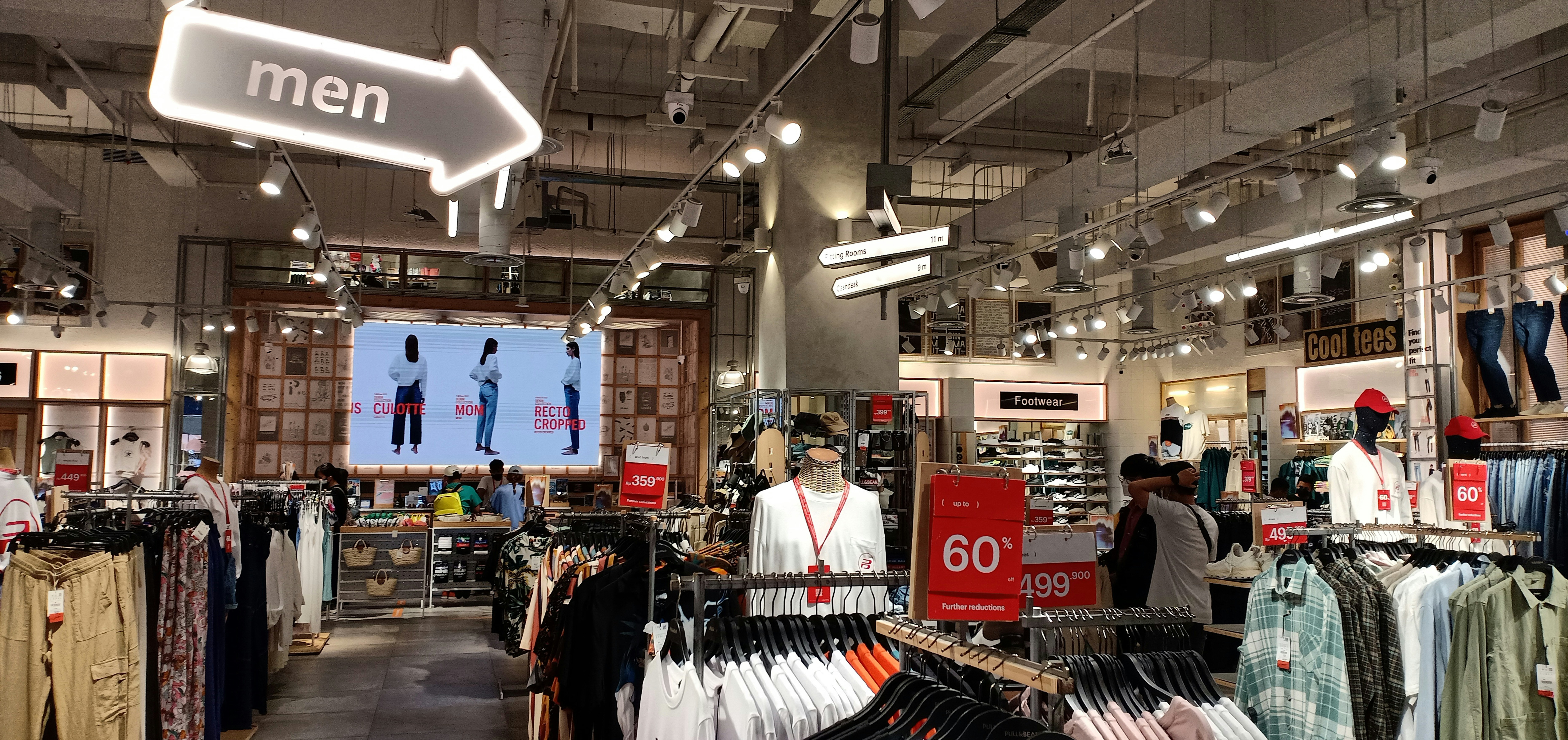 Who Will Win the Battle of U.S. Retail Media?