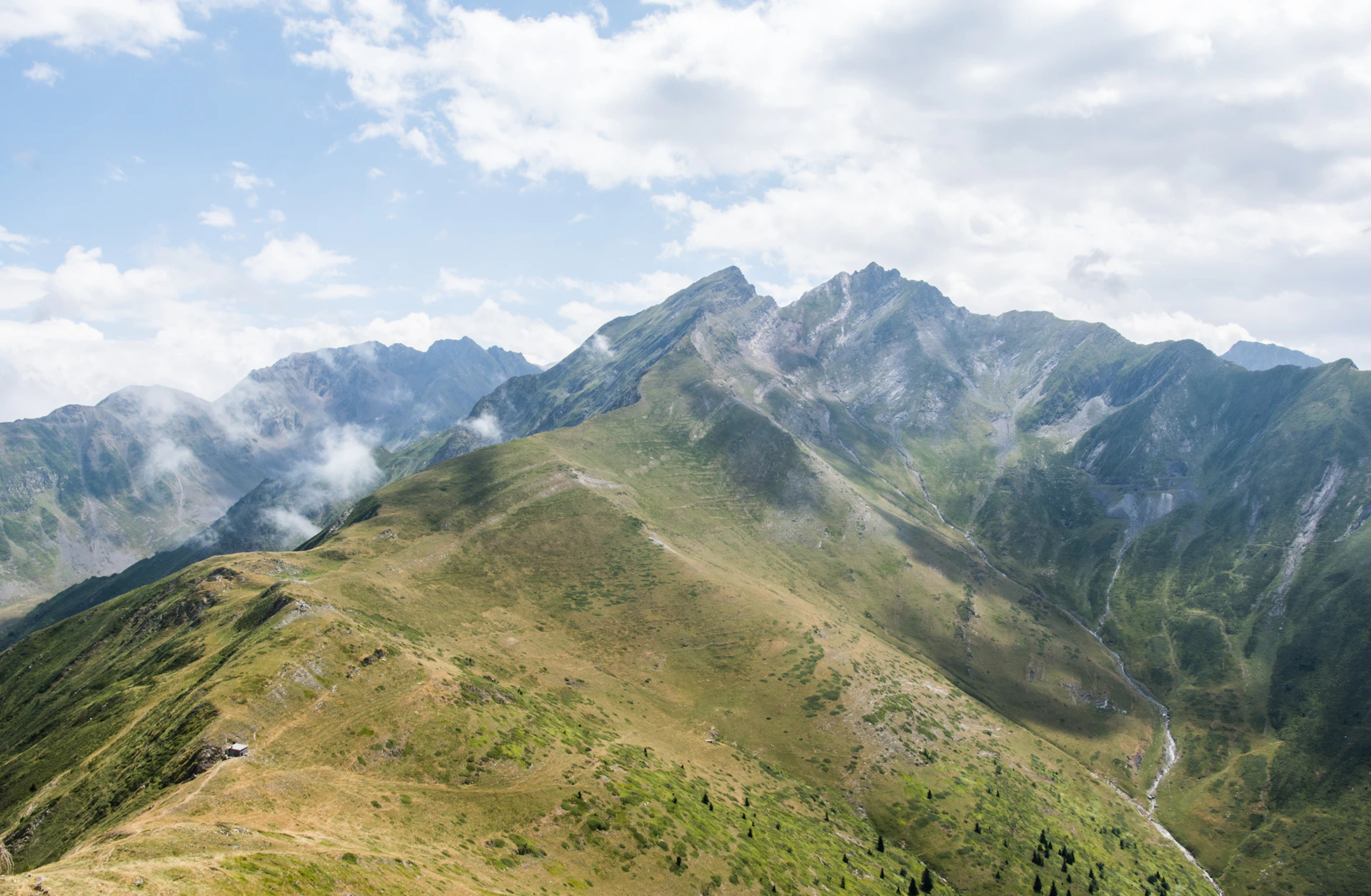a valley between mountains