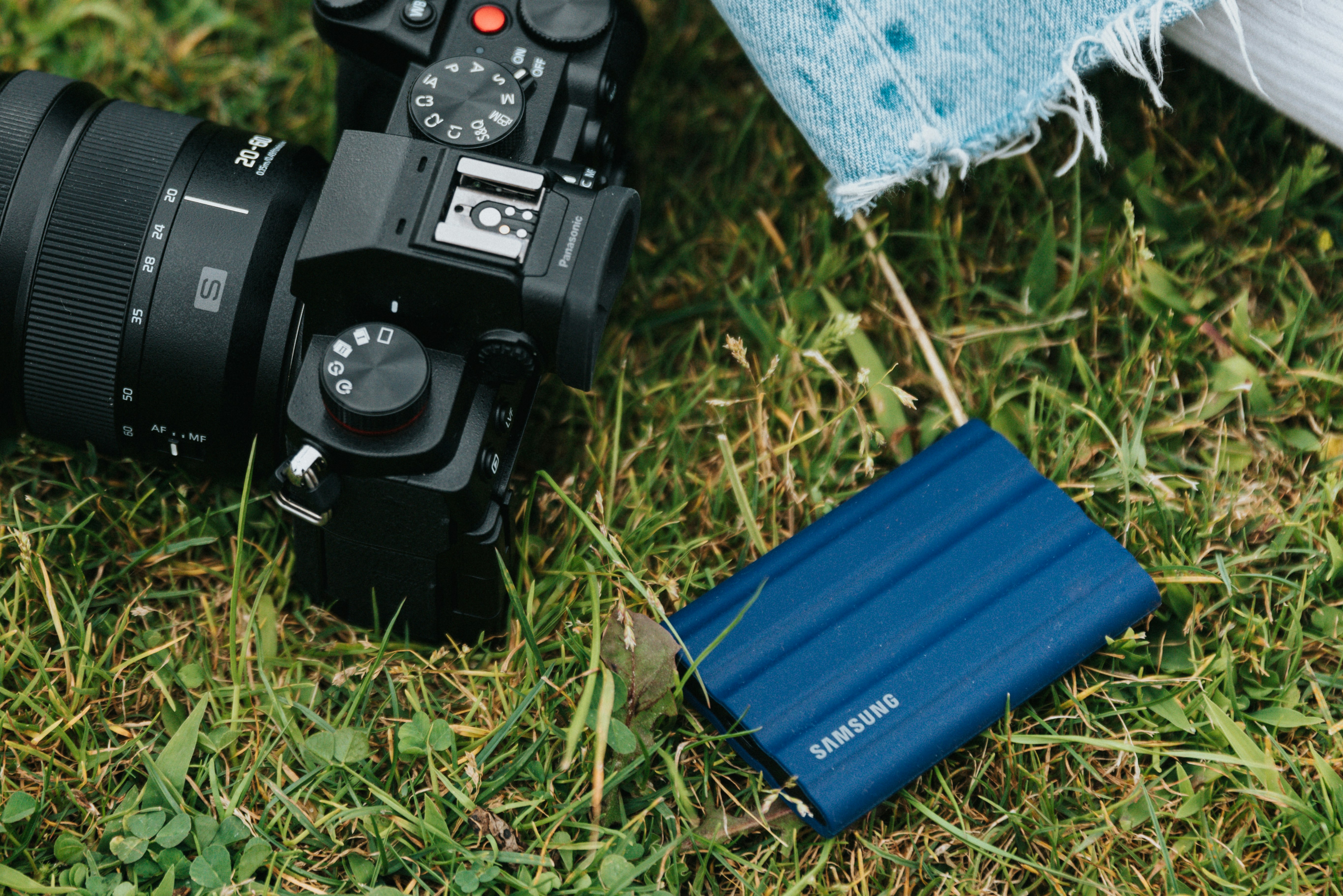 Sony Halts SD and CFexpress Card Production Amid Crisis