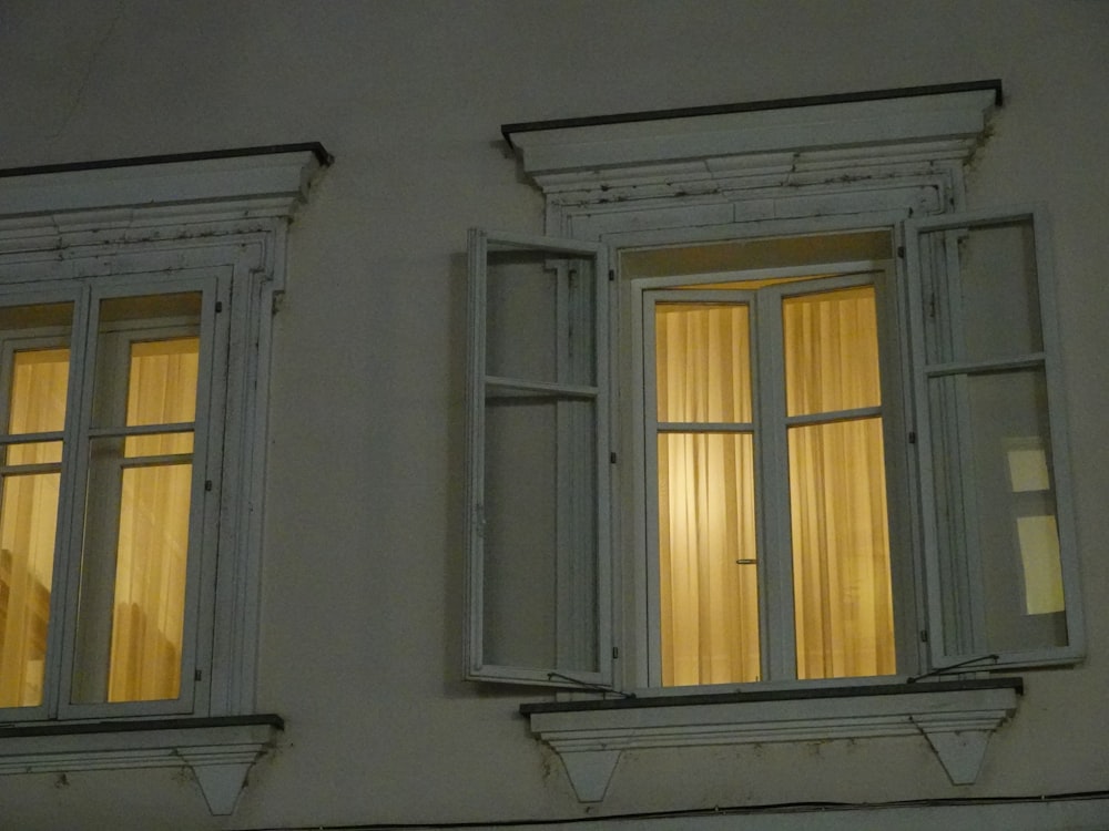 a row of windows